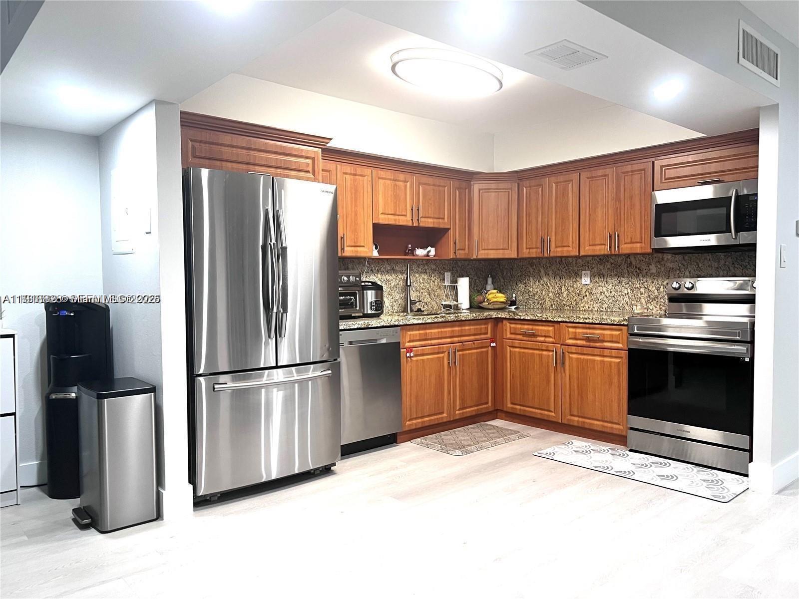 VILLA DORADA CONDO NO 2 - Residential