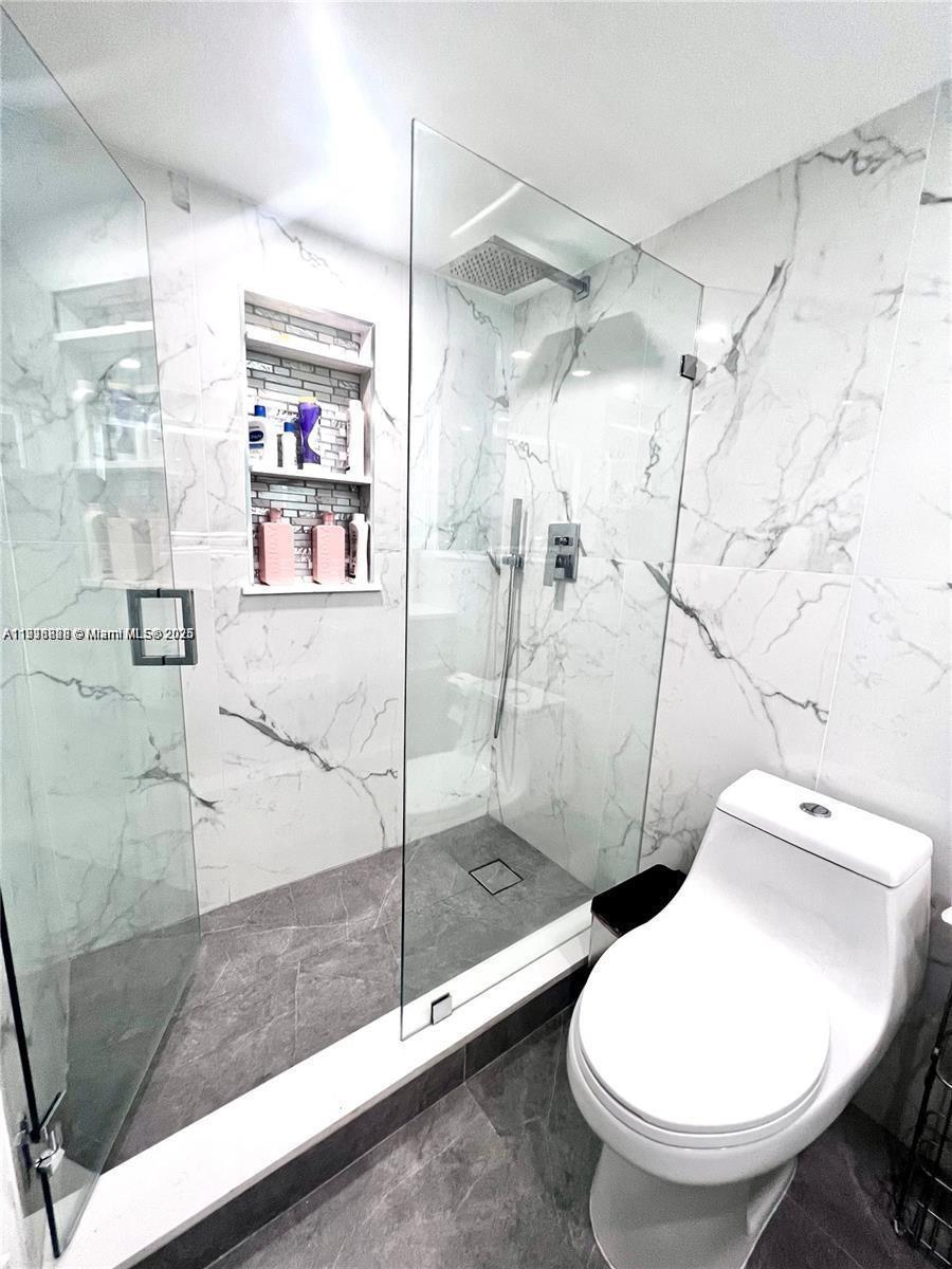 VILLA DORADA CONDO NO 2 - Residential