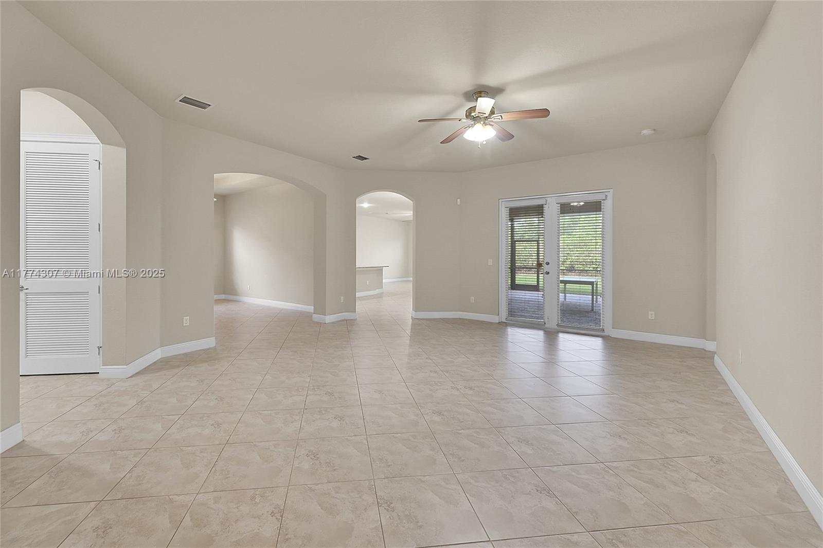 9051 Edgewater Bnd 9051
