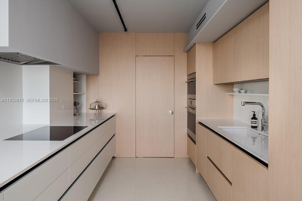 BELLE TOWERS CONDO - Residential