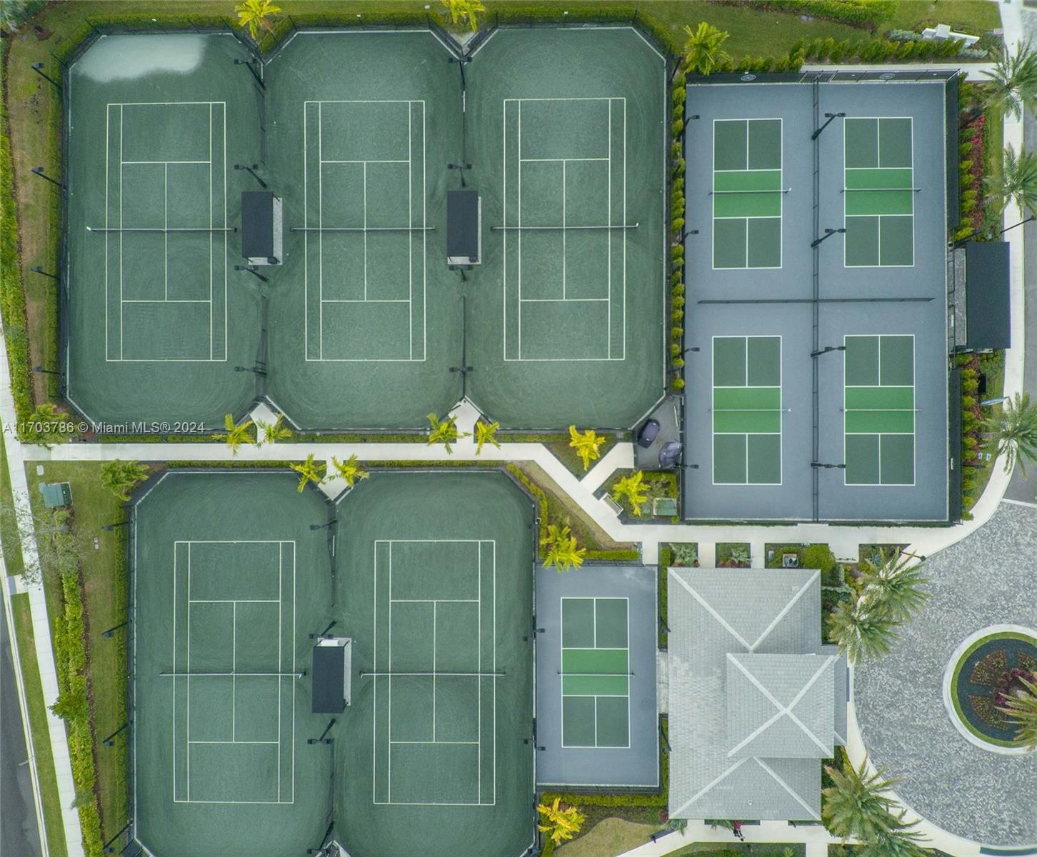 LOTUS PALM - Residential