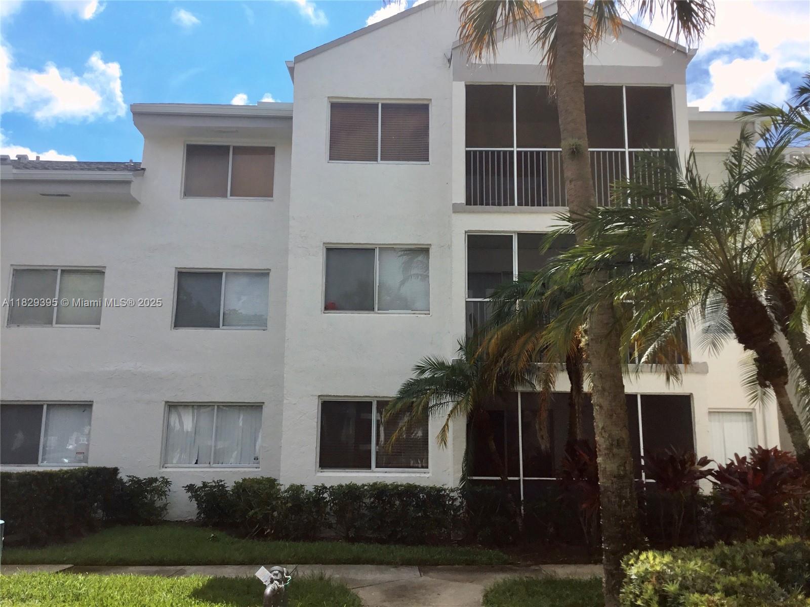 Beautiful, very bright and updated unit that offers 2 bedrooms and 1 fully renovated bathroom. Outstanding kitchen with granite countertop and new backplash, stainless steel appliances. Big master with walk-in closet, very large laundry room inside unit, laminated wood floors in the bedrooms and tile in living area. 1 assigned parking space # 287 in front of the building where the unit is. No Hoa Application is needed. Close to Turnpike and mayor interestates. AGENT READ BROKER REMARKS
