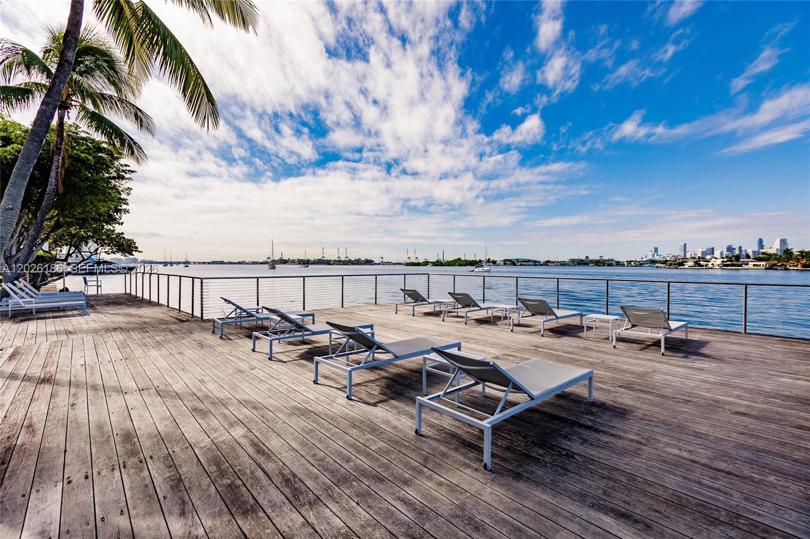 BELLE ISLE - Residential