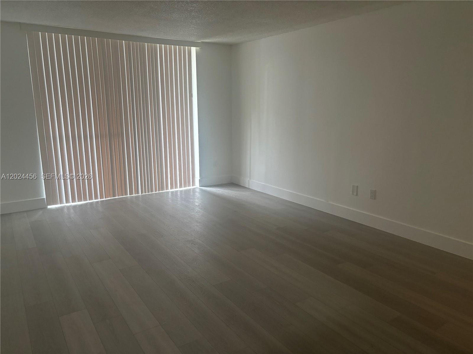 MONTECARLO CONDO - Residential Lease