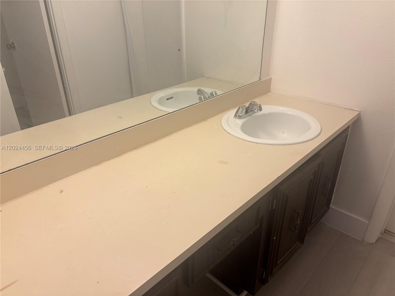 MONTECARLO CONDO - Residential Lease