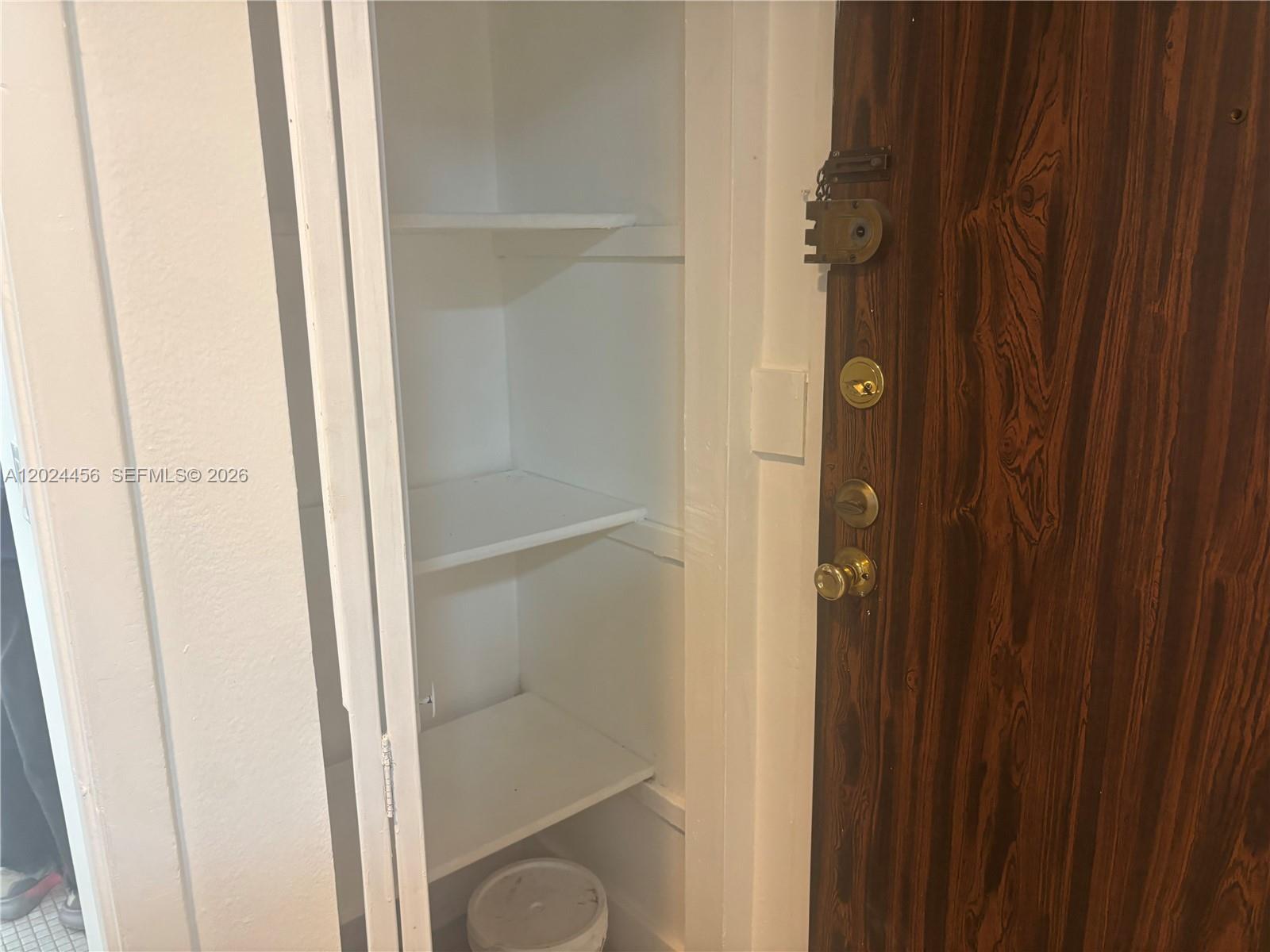 MONTECARLO CONDO - Residential Lease
