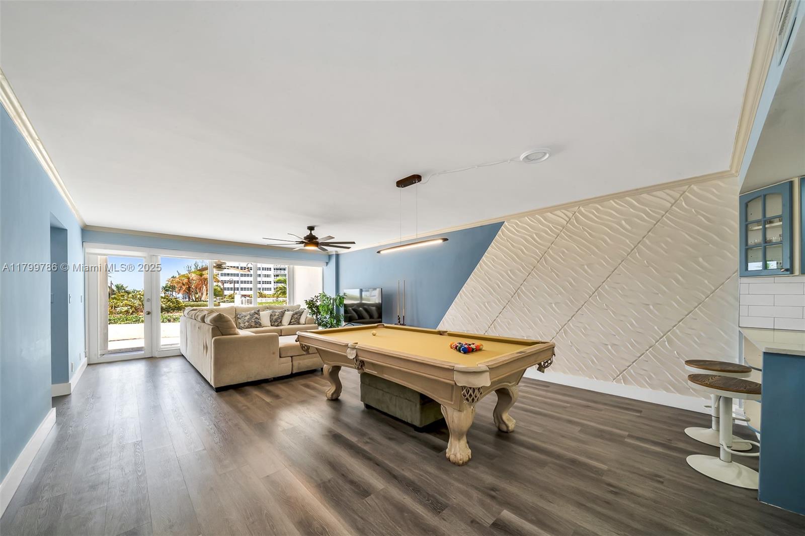 2000 S South Ocean Dr 208