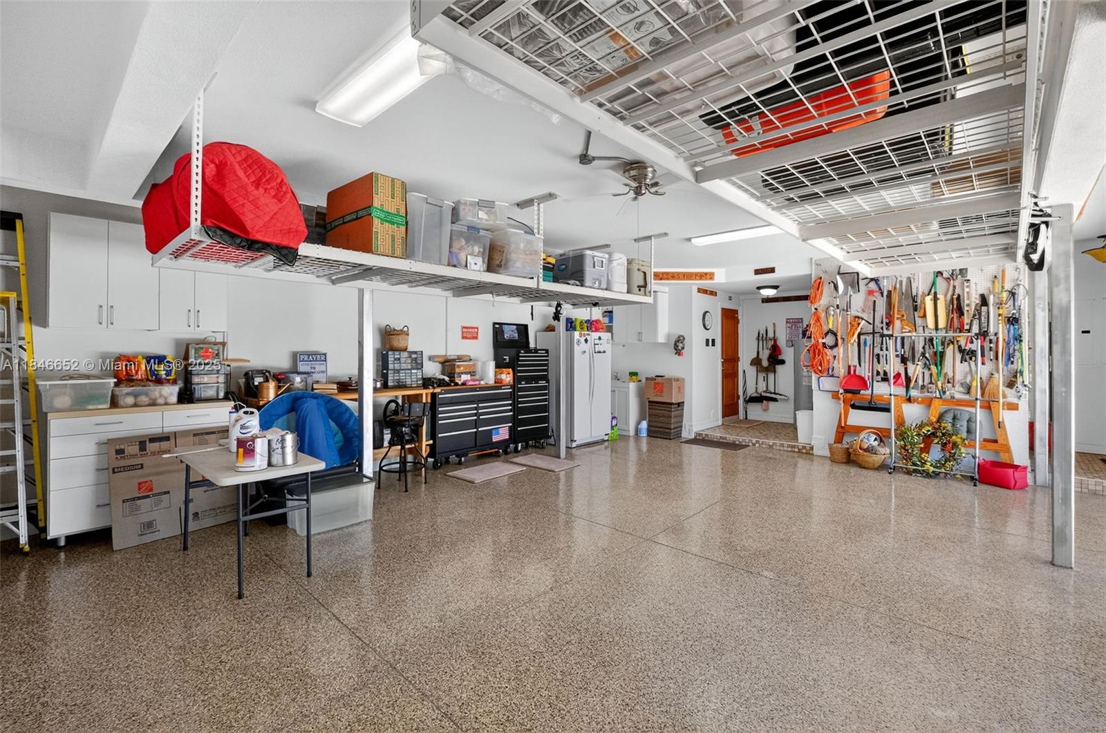 THE LANDINGS SEC 2 - Residential