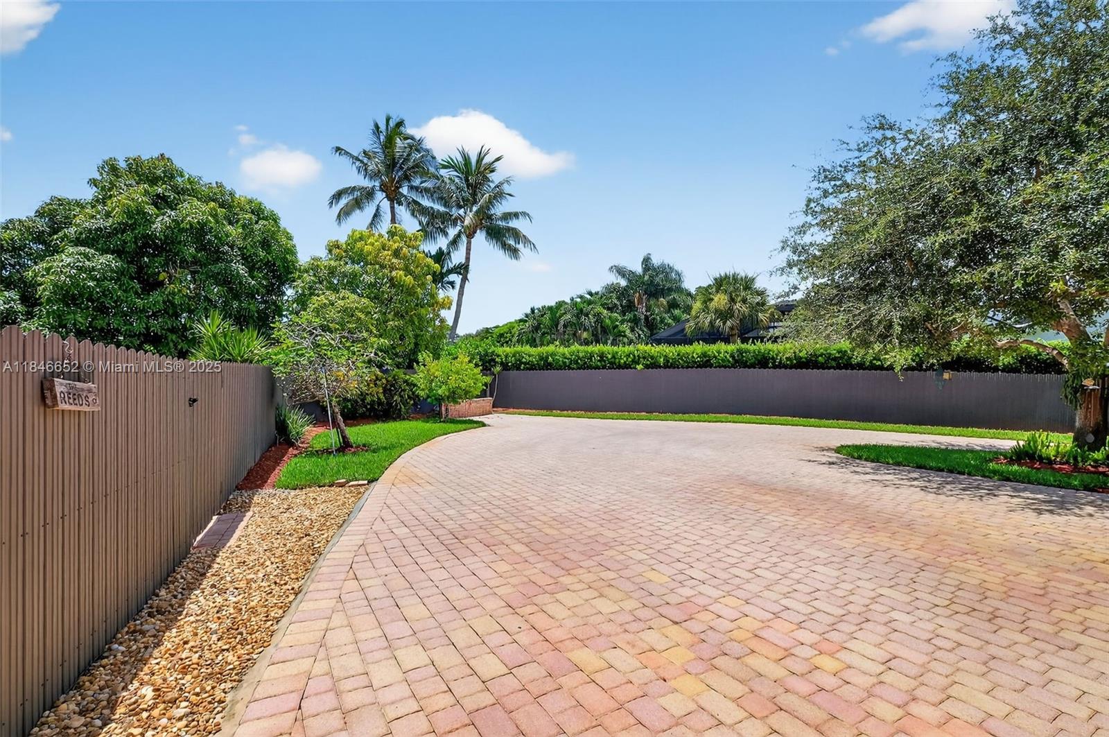 THE LANDINGS SEC 2 - Residential