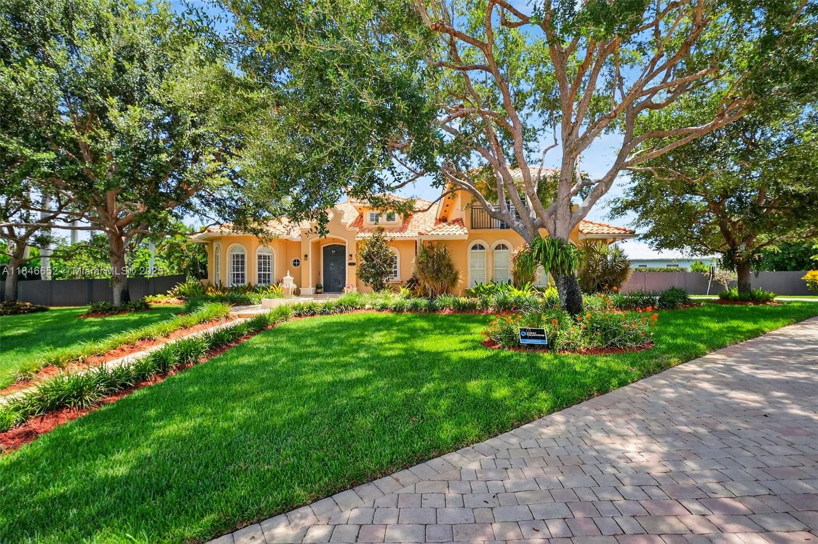 8920 SW 162nd Ter