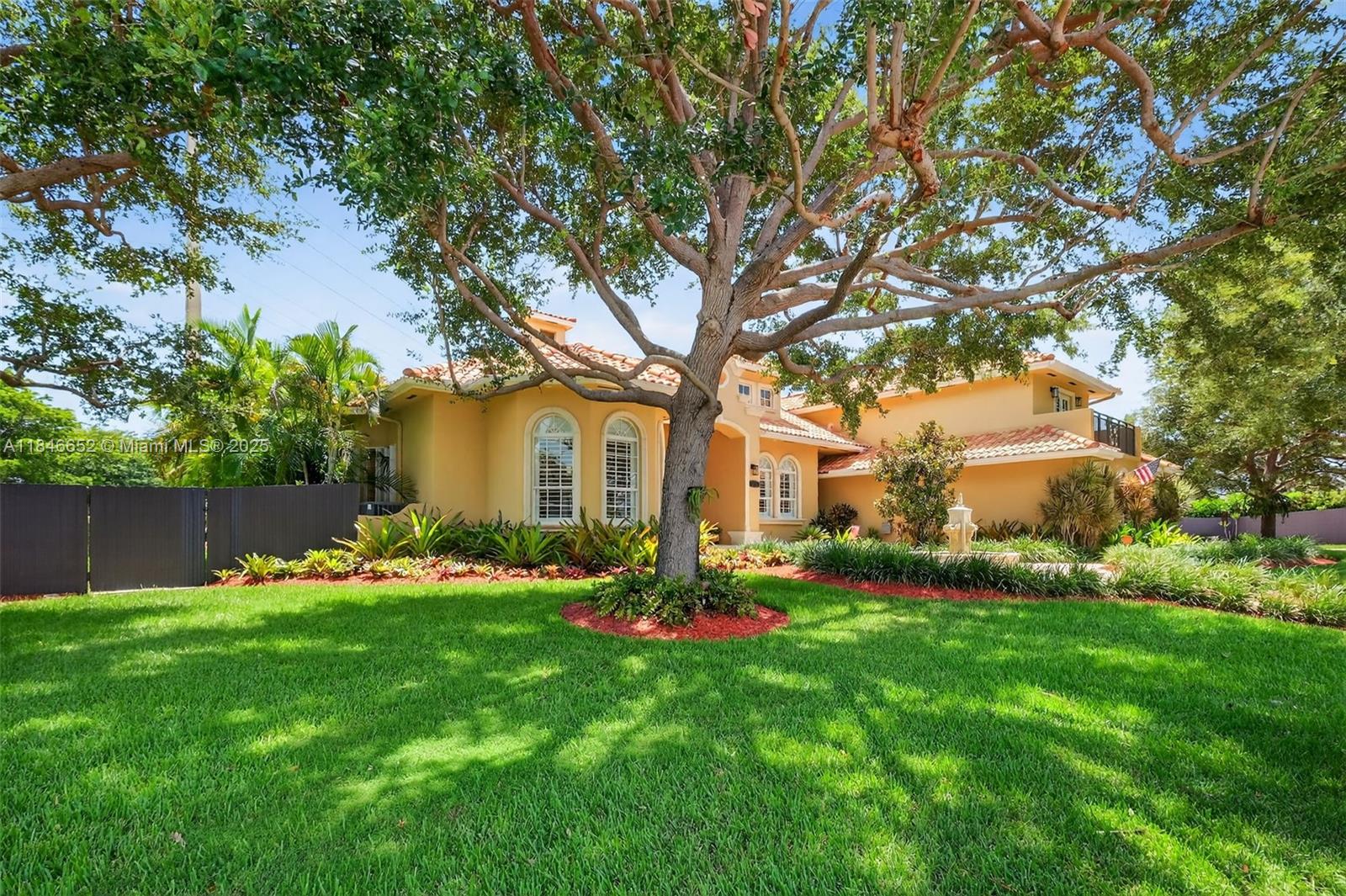 8920 SW 162nd Ter