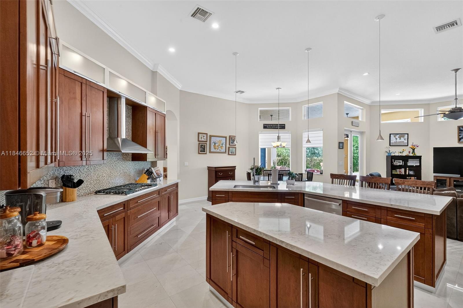 THE LANDINGS SEC 2 - Residential