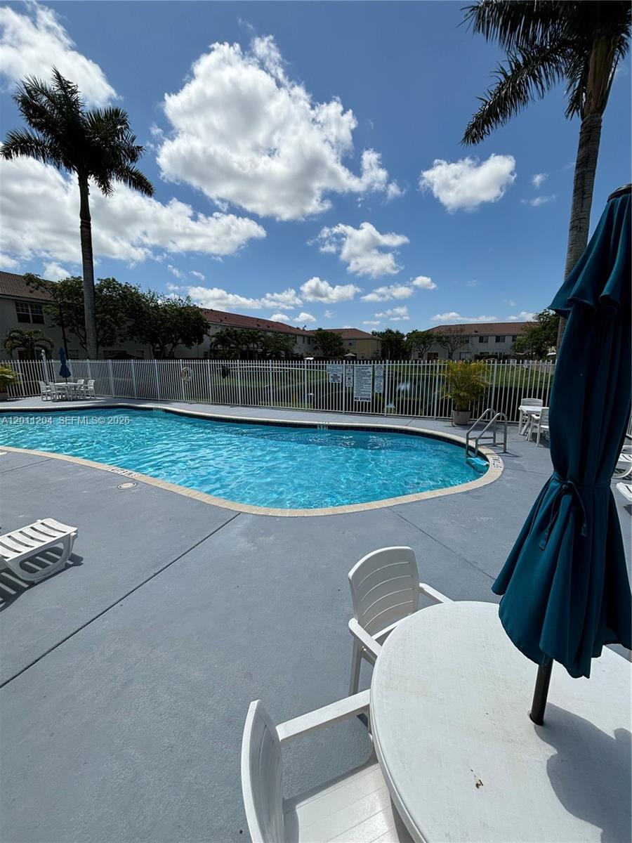 PORTOFINO VILLAS WEST - Residential