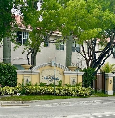 Photo of 641 NE 21st Ter, Homestead, FL 33033 (MLS # A12011204)