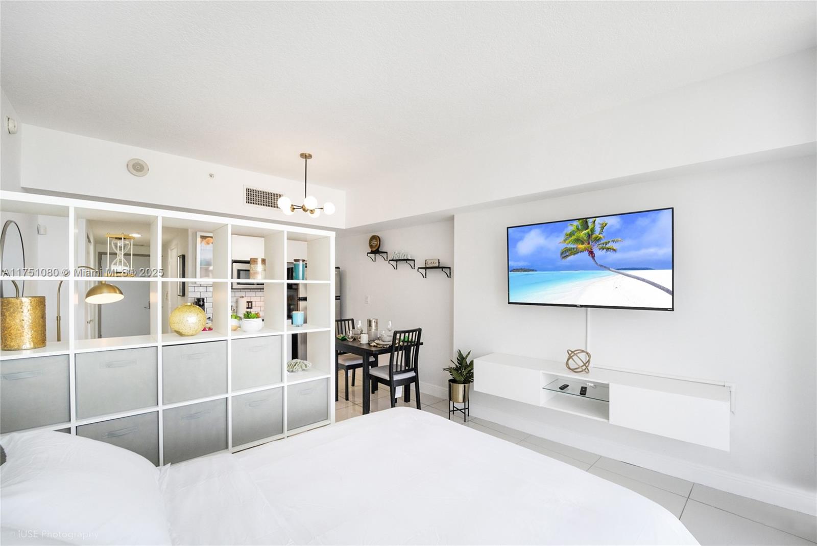 OPERA TOWER CONDO - Residential Lease