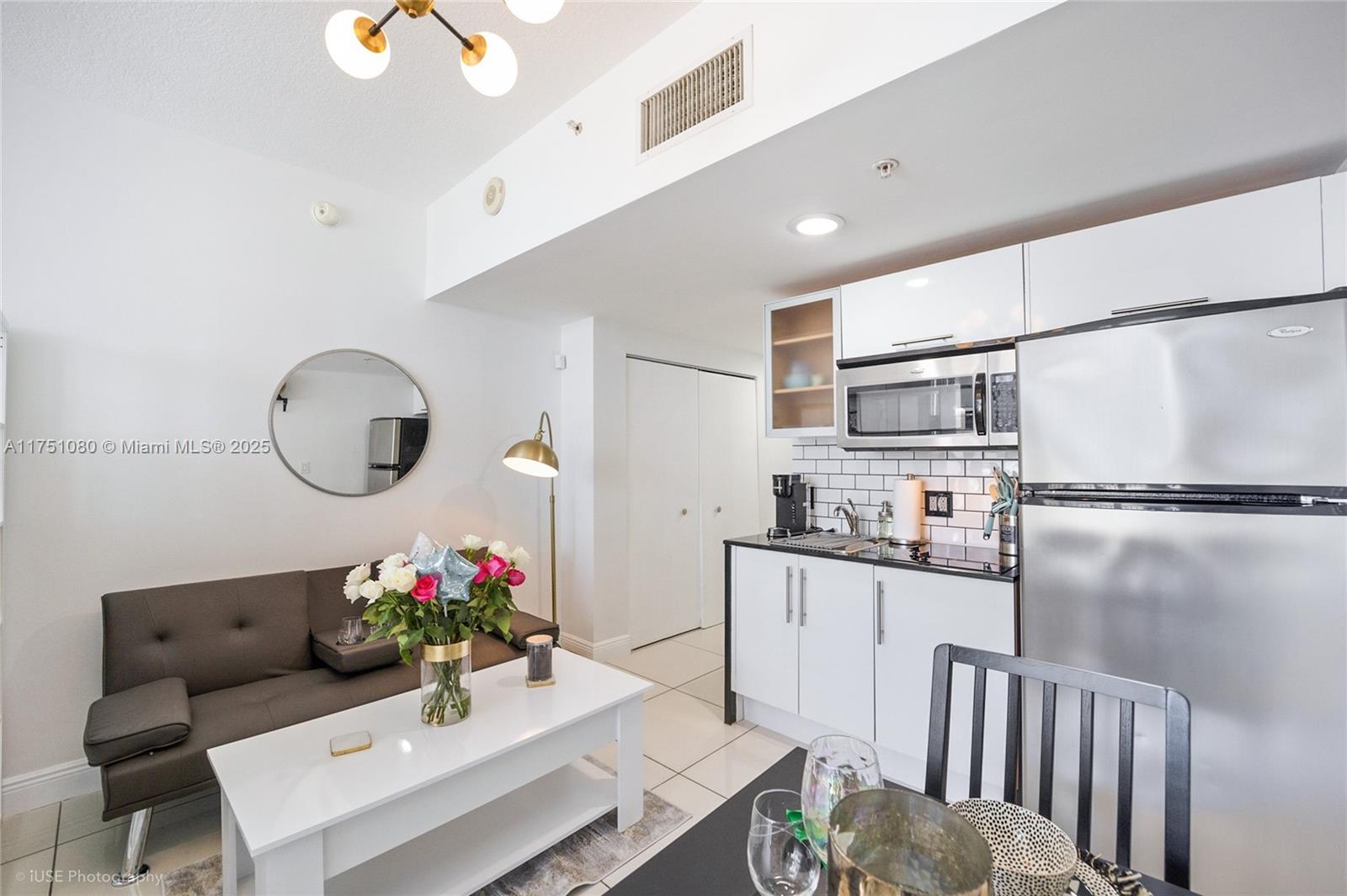 OPERA TOWER CONDO - Residential Lease