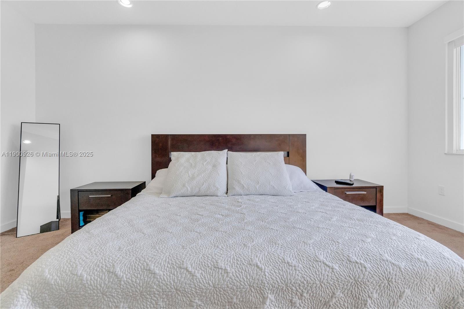 VENETIAN PARC WEST - Residential