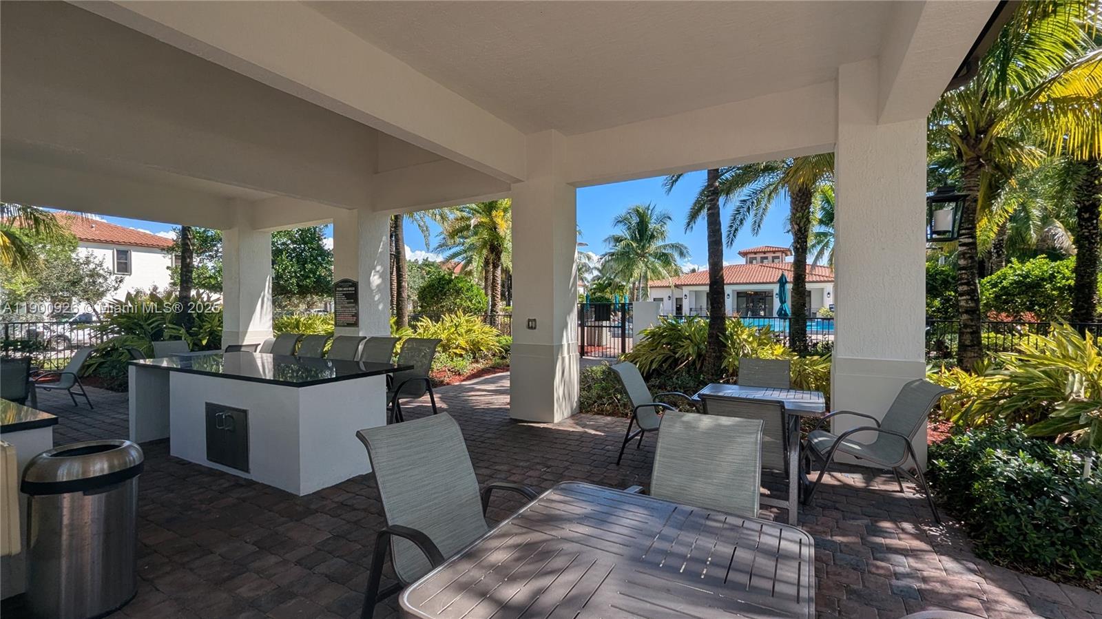 VENETIAN PARC WEST - Residential