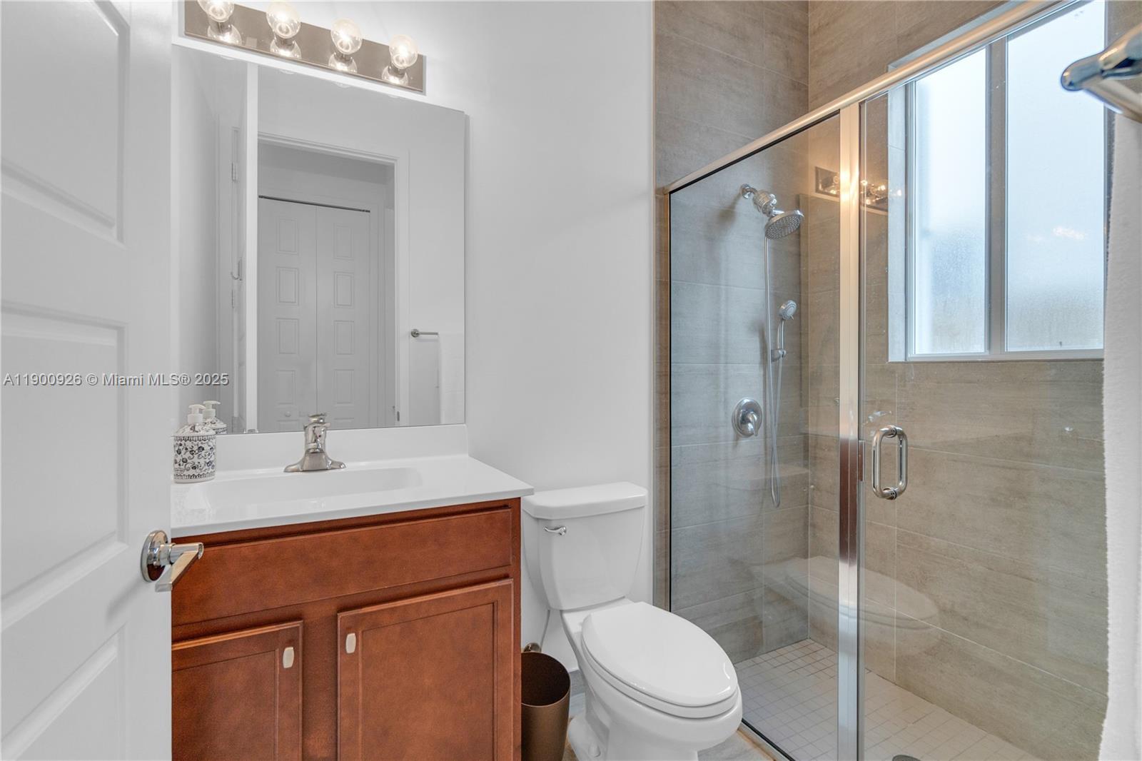 VENETIAN PARC WEST - Residential