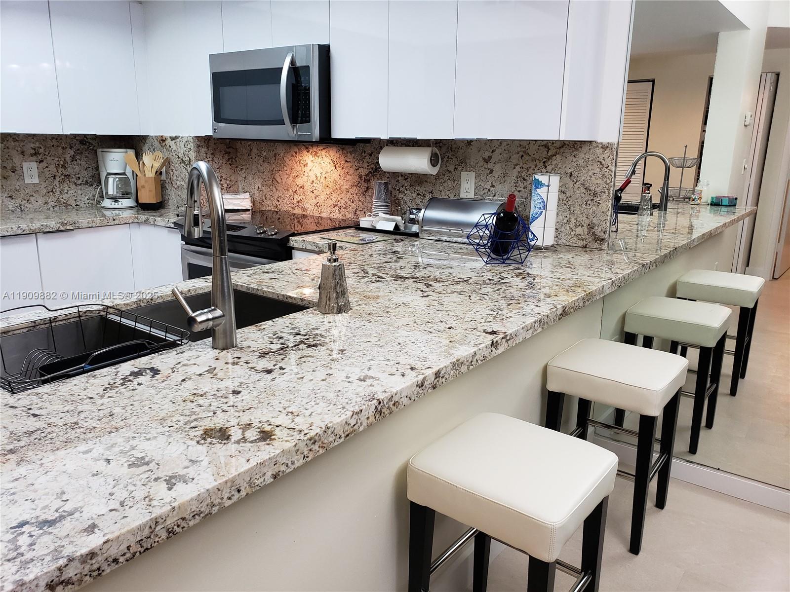 Ocean Point Beach Club - Residential Lease