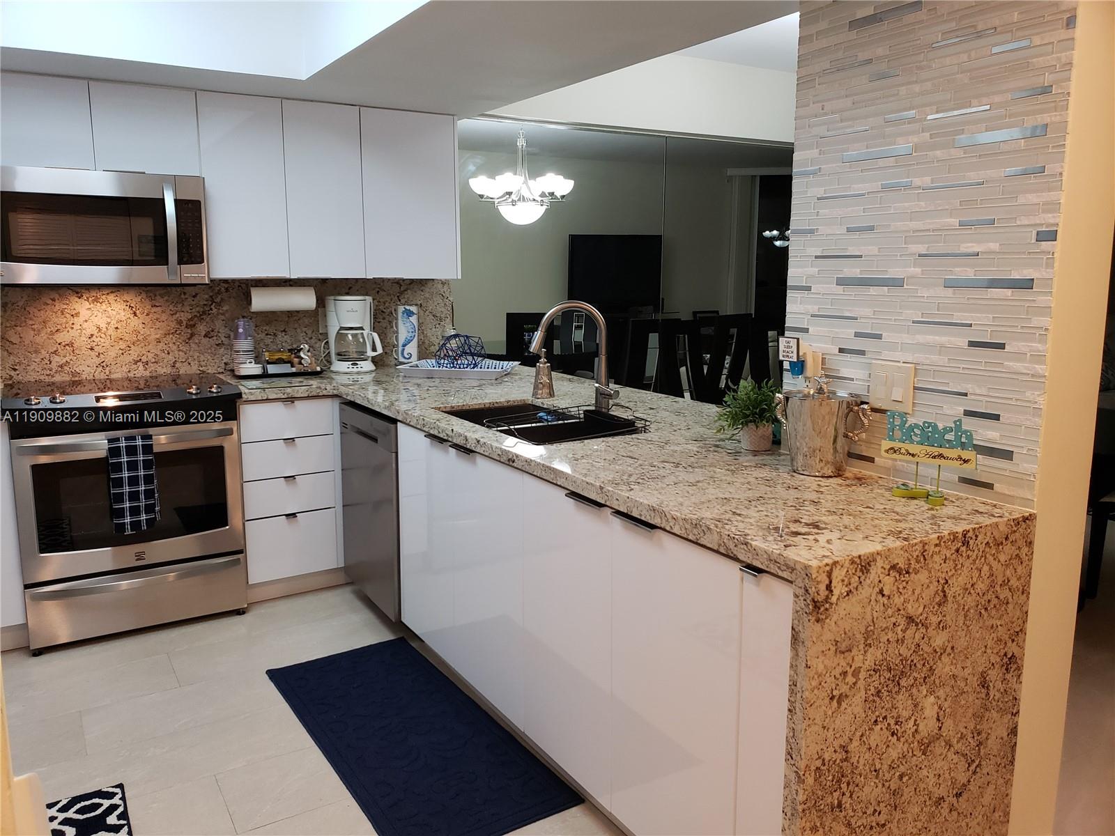 Ocean Point Beach Club - Residential Lease