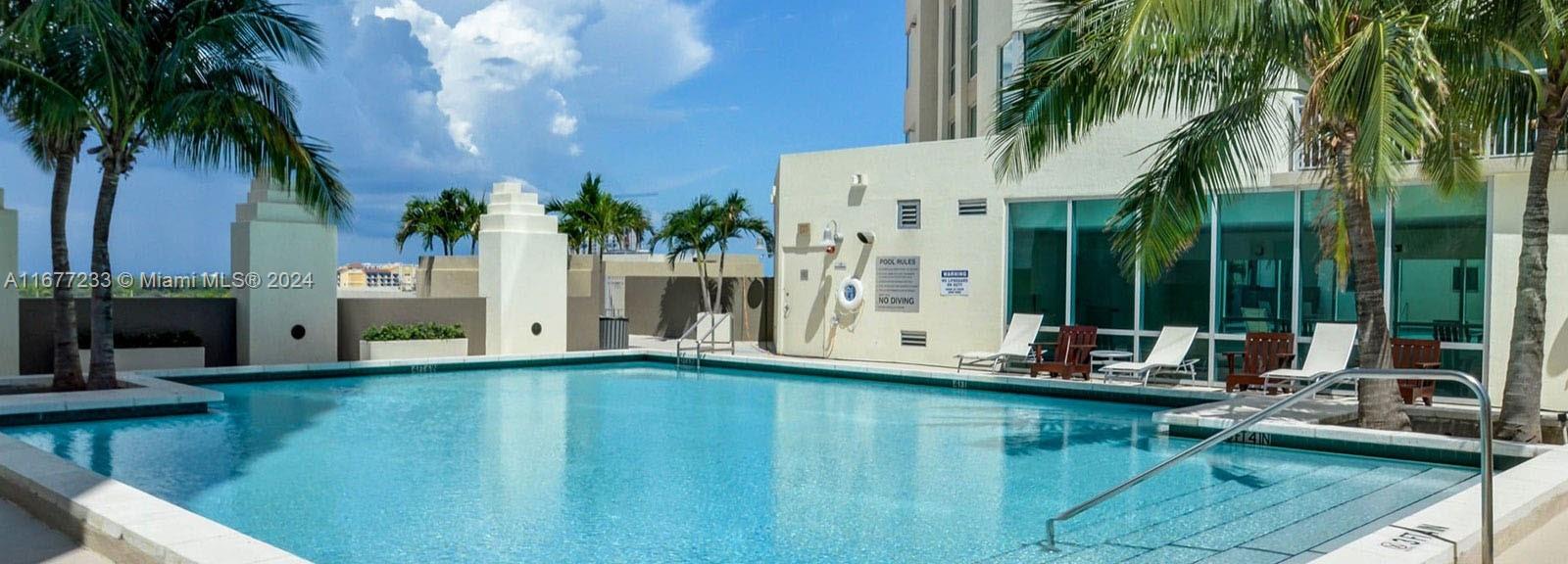 METROPOLIS I AT DADELAND - Residential