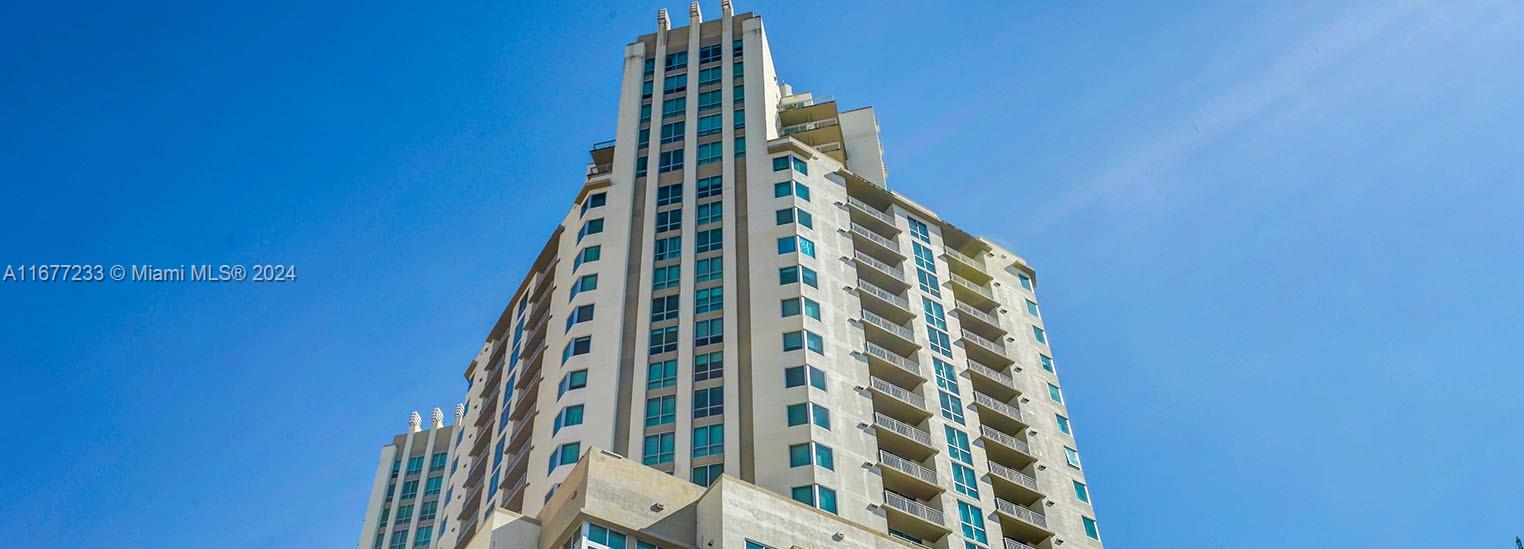 METROPOLIS I AT DADELAND - Residential