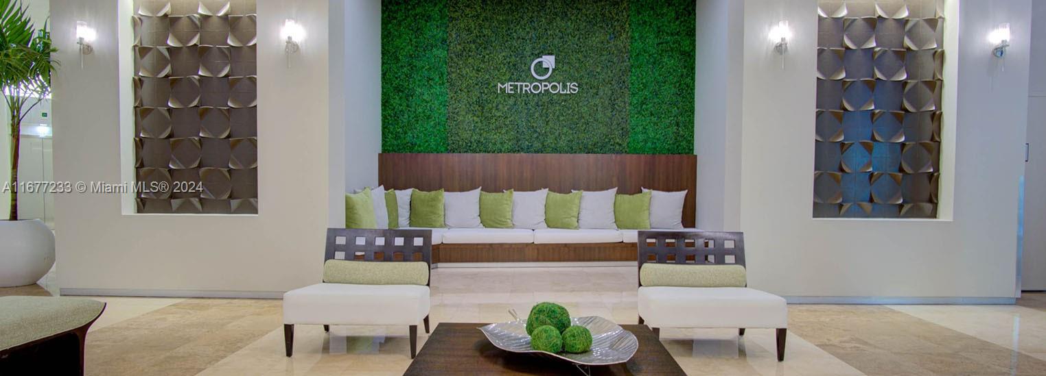 METROPOLIS I AT DADELAND - Residential