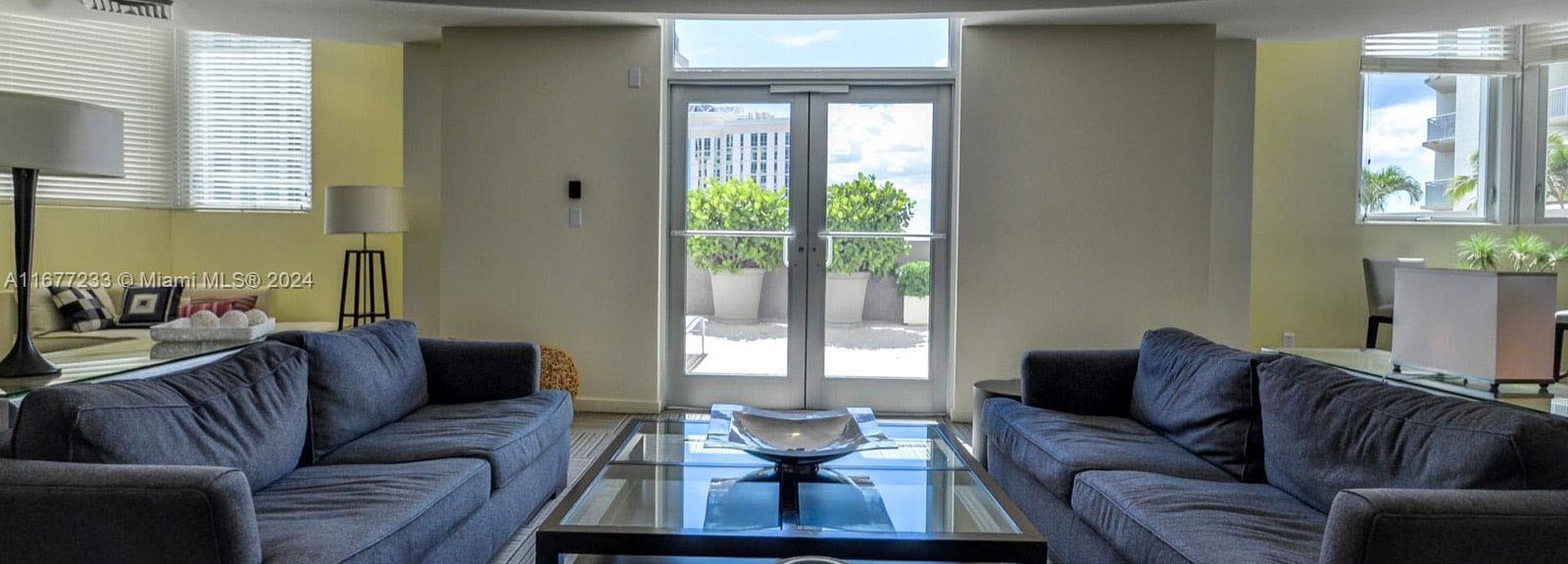 METROPOLIS I AT DADELAND - Residential