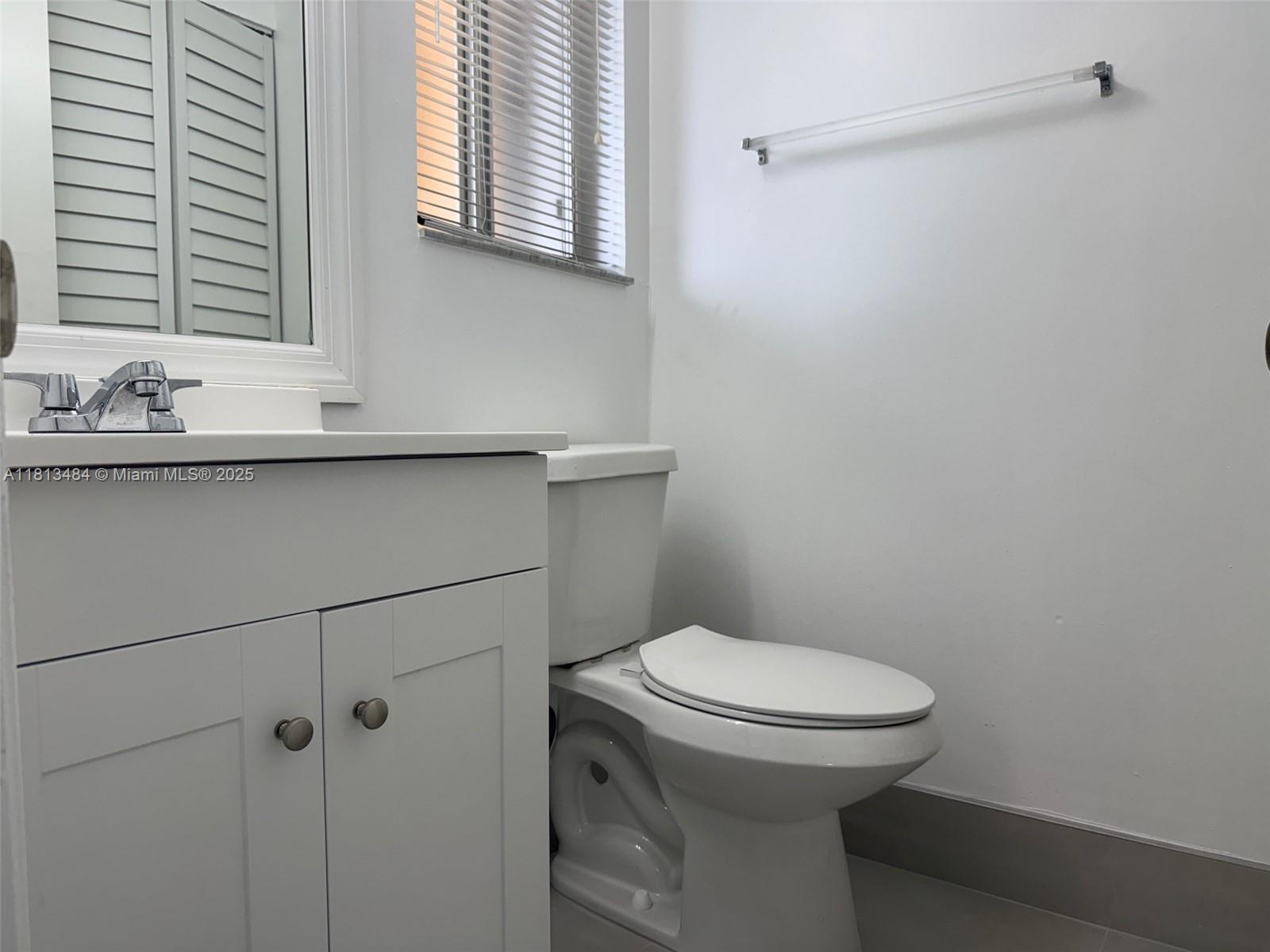 WEITZER SERENA LAKES TOWN - Residential Lease