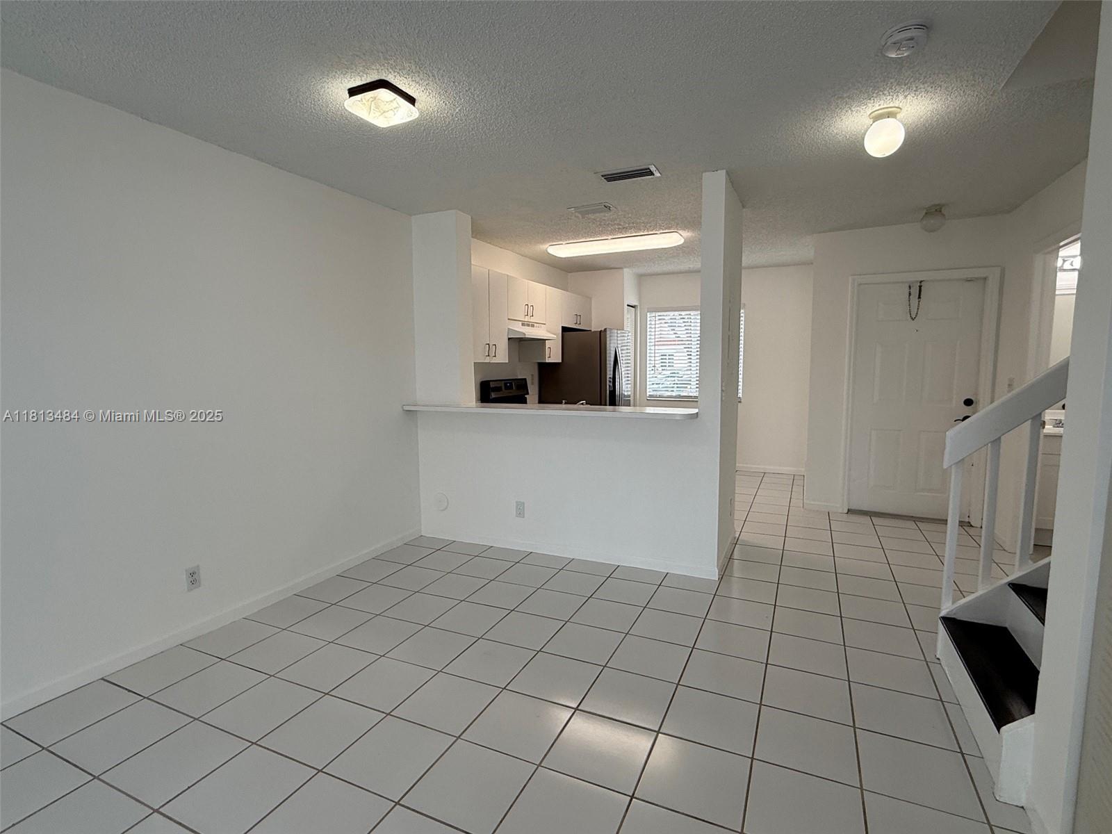 WEITZER SERENA LAKES TOWN - Residential Lease