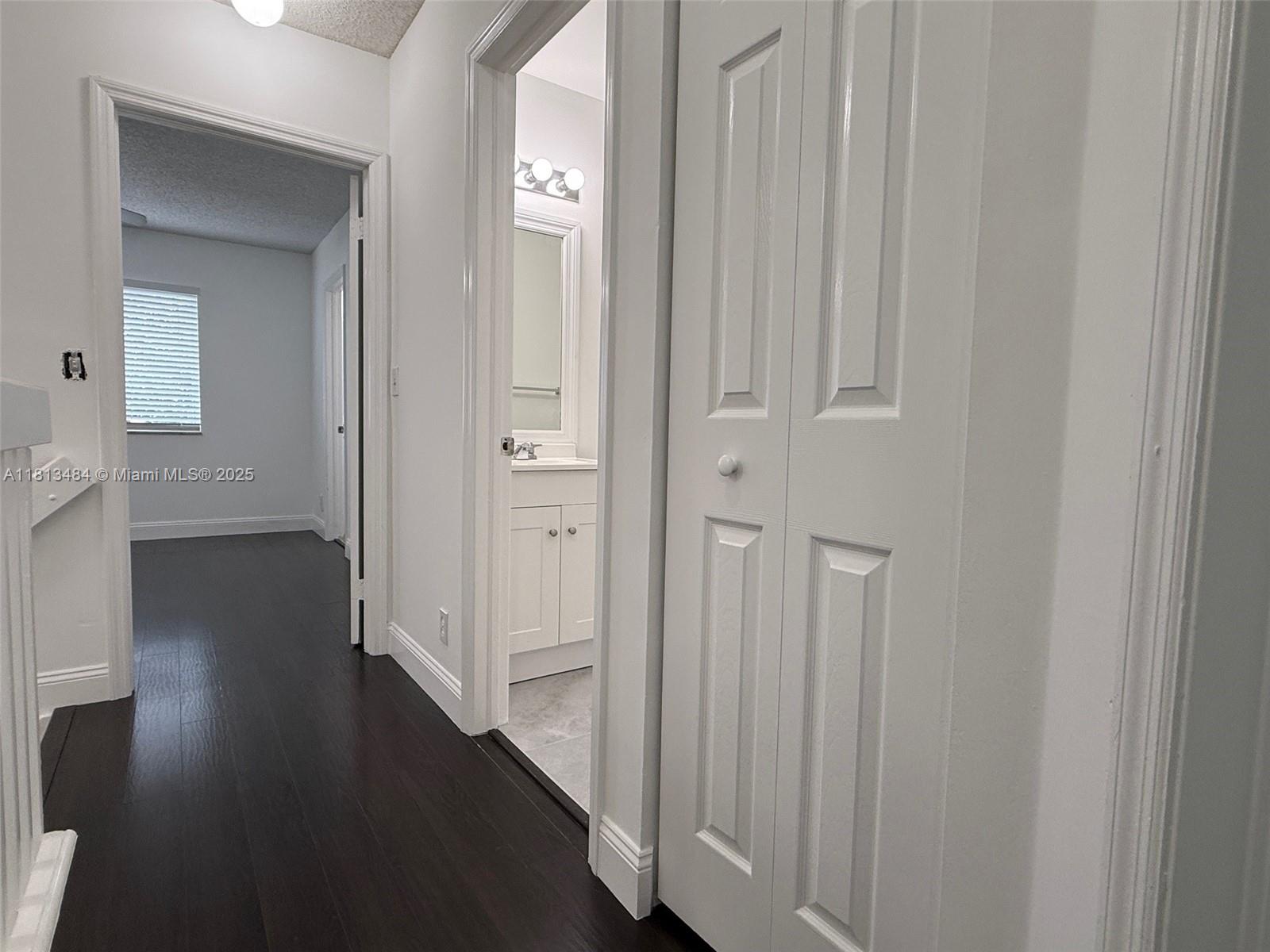 WEITZER SERENA LAKES TOWN - Residential Lease