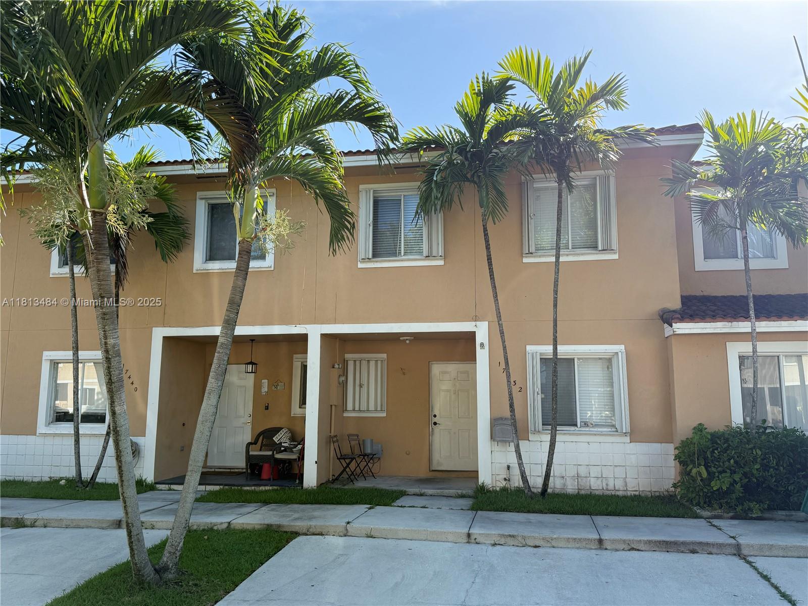 Rental Property at 17432 Sw 140th Ct, Miami, Broward County, Florida - Bedrooms: 3 
Bathrooms: 3  - $2,675 MO.