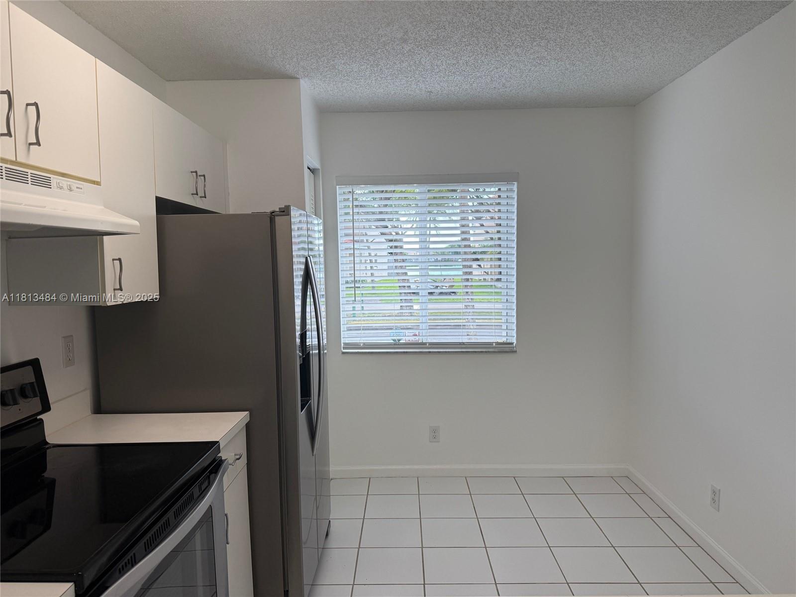 WEITZER SERENA LAKES TOWN - Residential Lease