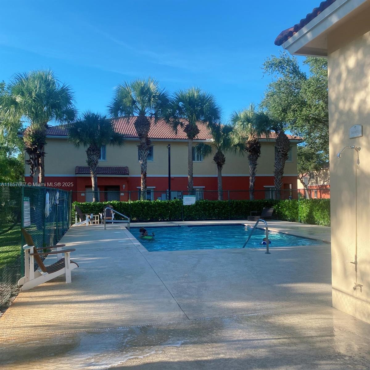 VILLAS OF PALOMINO CONDO - Residential Lease