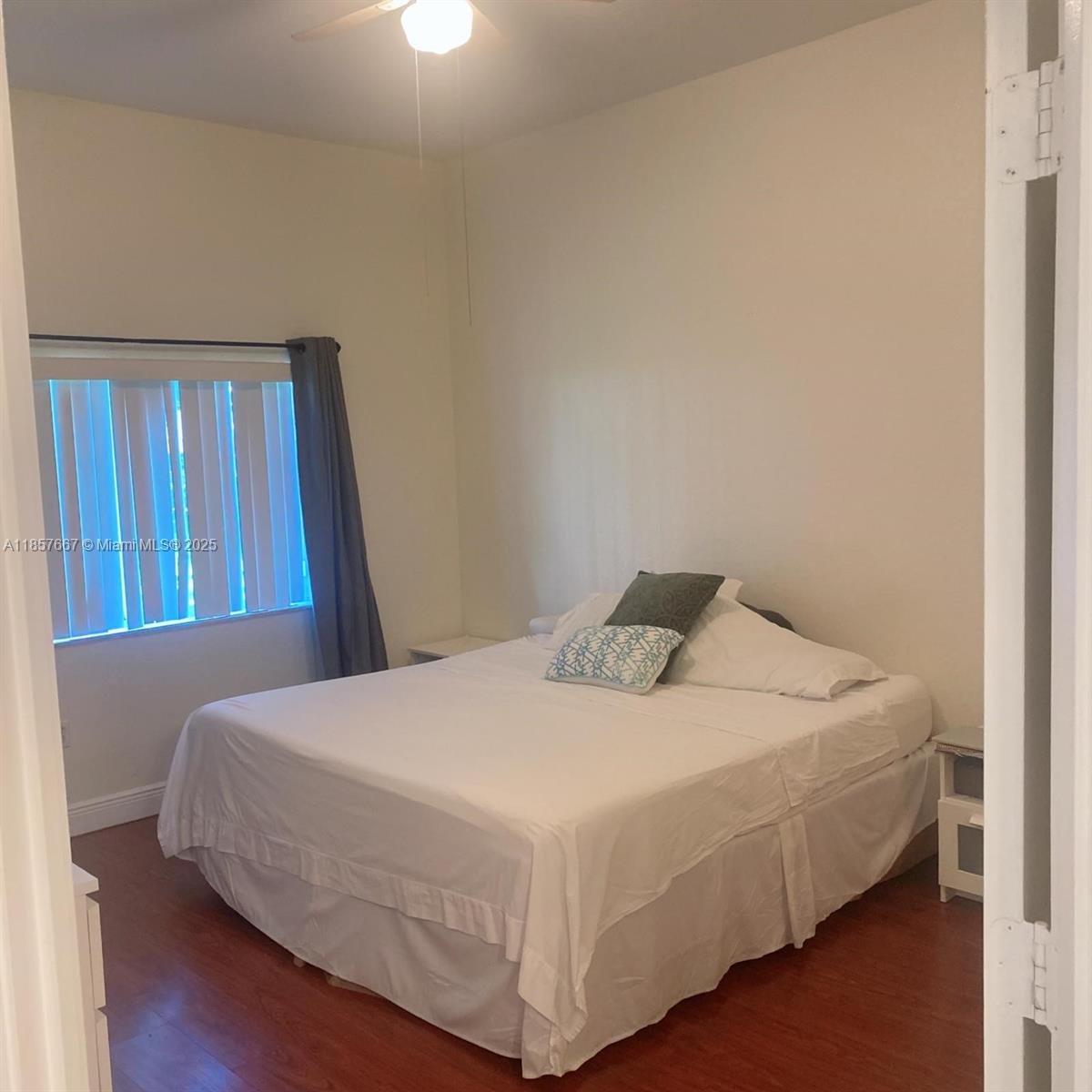 VILLAS OF PALOMINO CONDO - Residential Lease