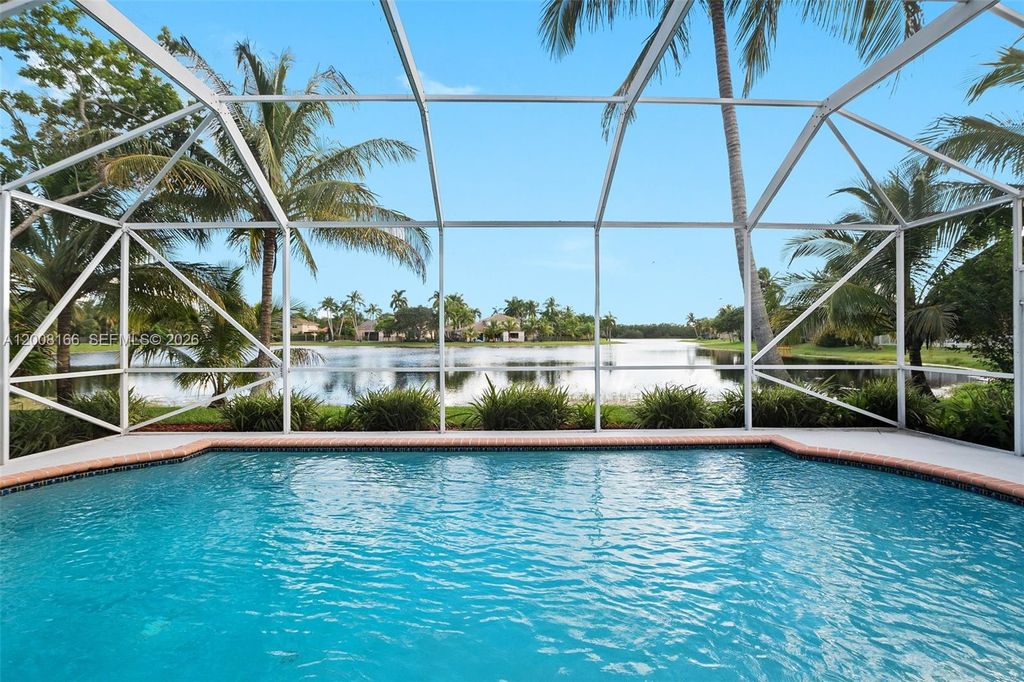 Photo of 646 Heritage Dr #646, Weston, FL 33326 (MLS # A12008166)