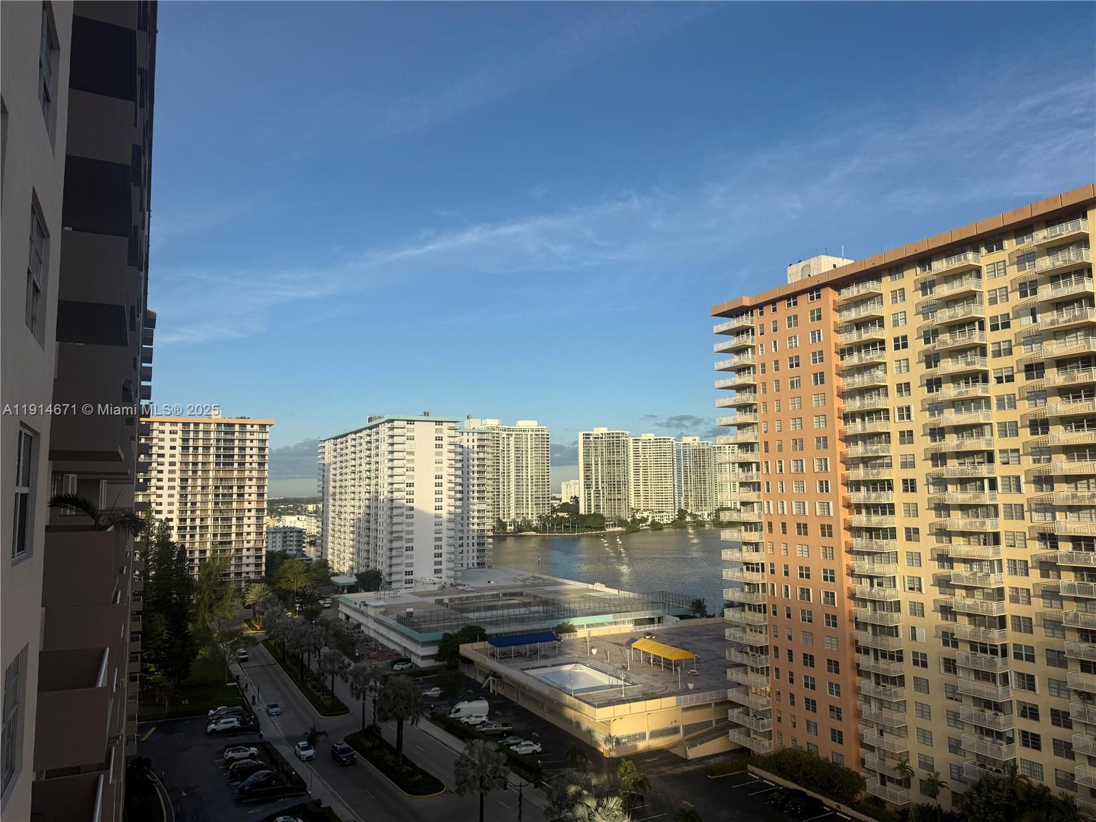 WINSTON TOWERS 100 CONDO - Residential Lease