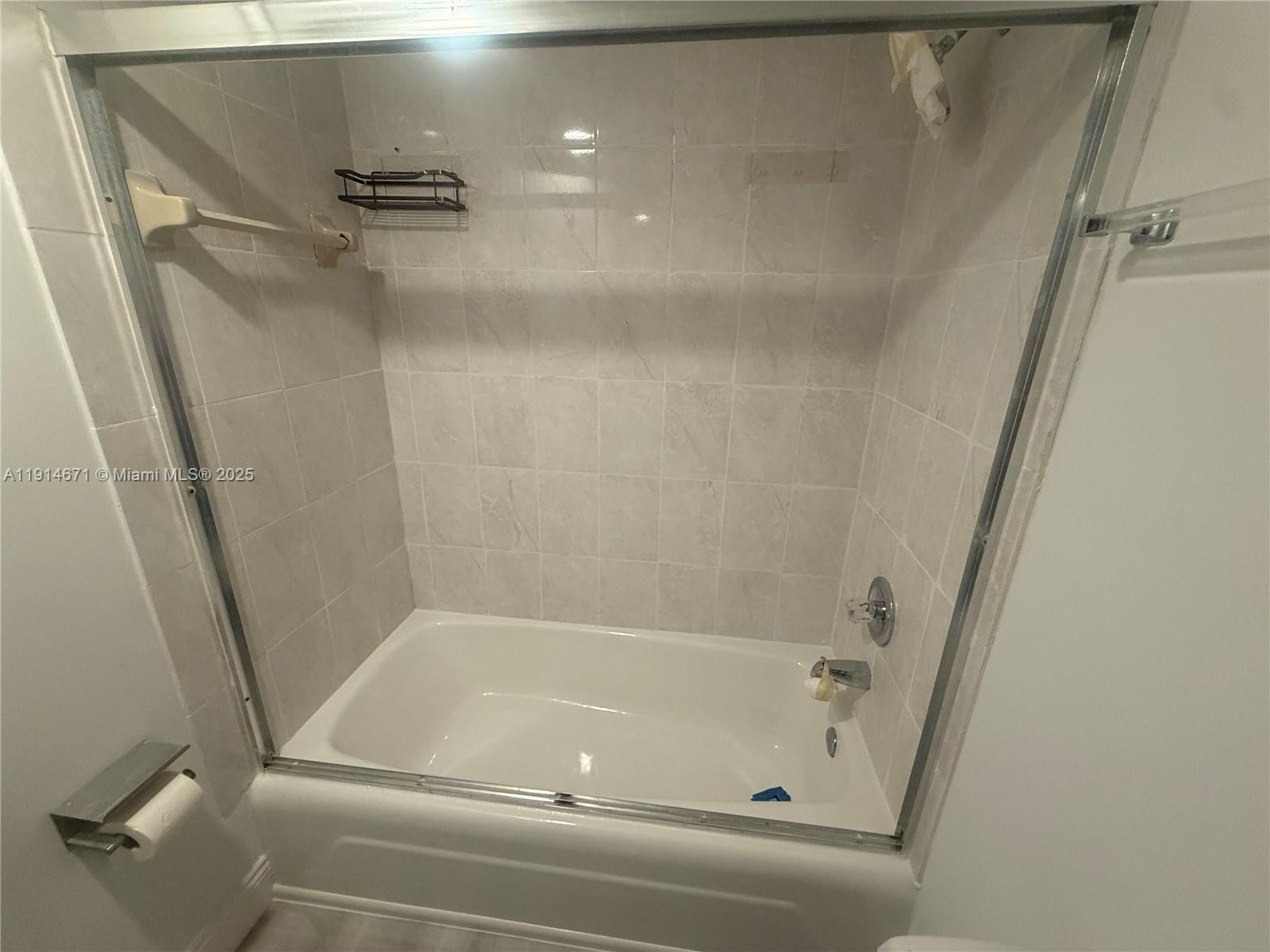 WINSTON TOWERS 100 CONDO - Residential Lease