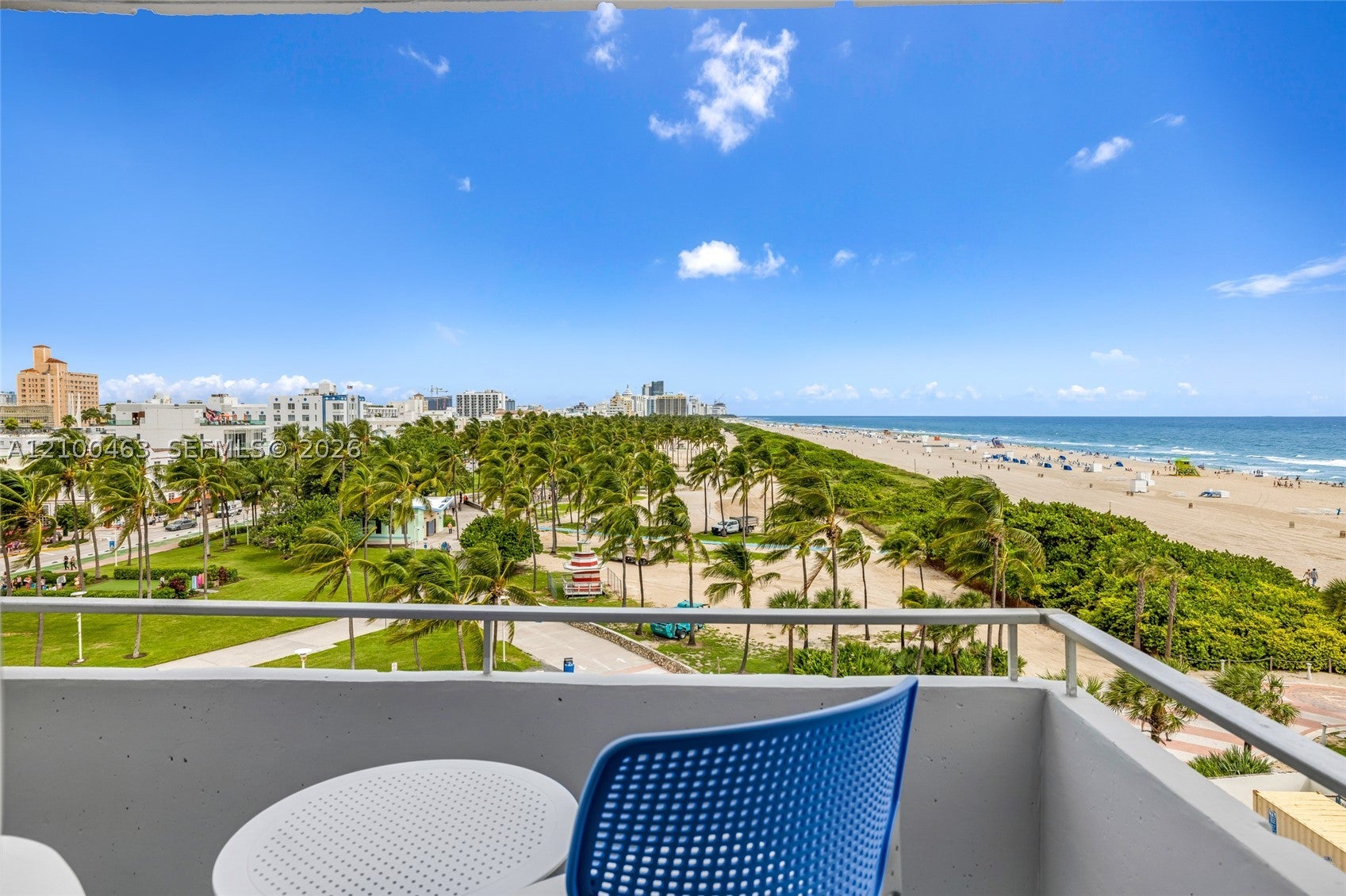 465 Ocean Dr 718