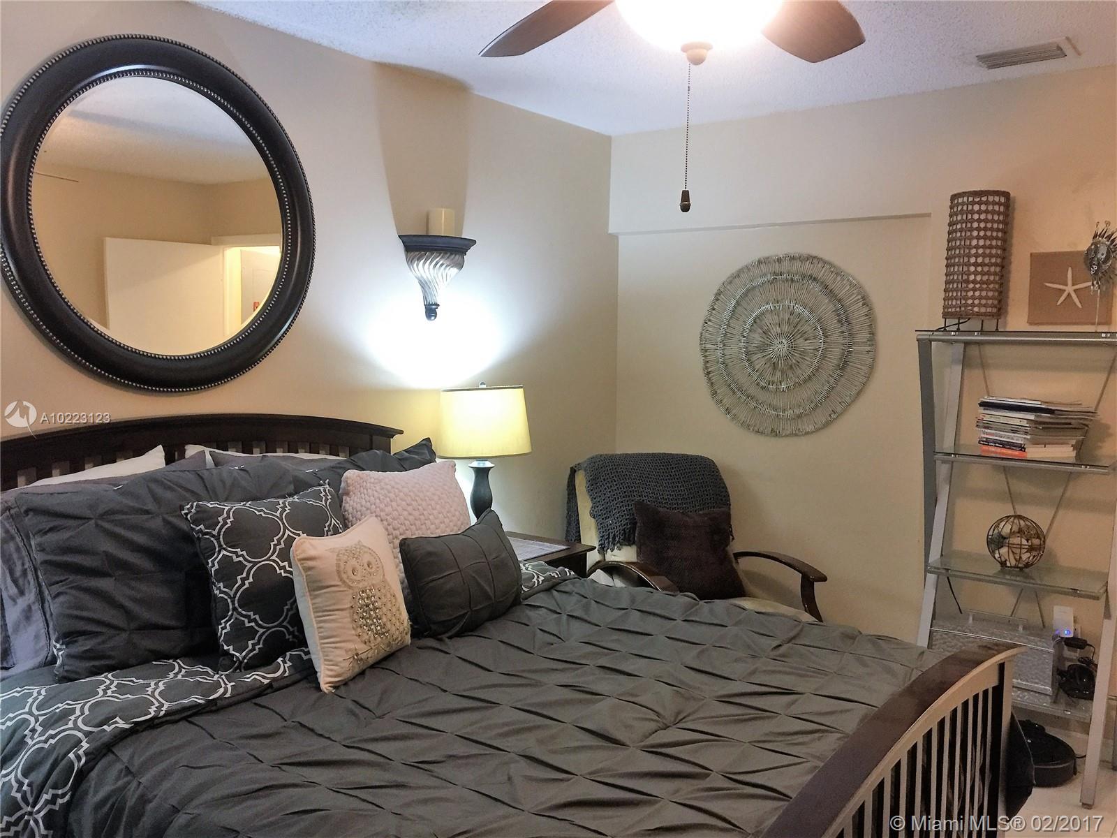 Kendall Walk - Residential