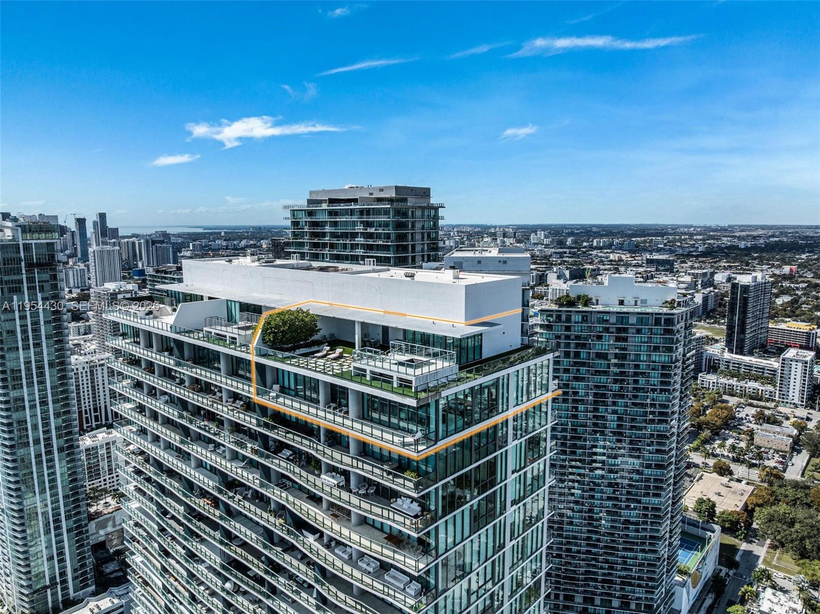 3131 NE 7th Ave UPH5303