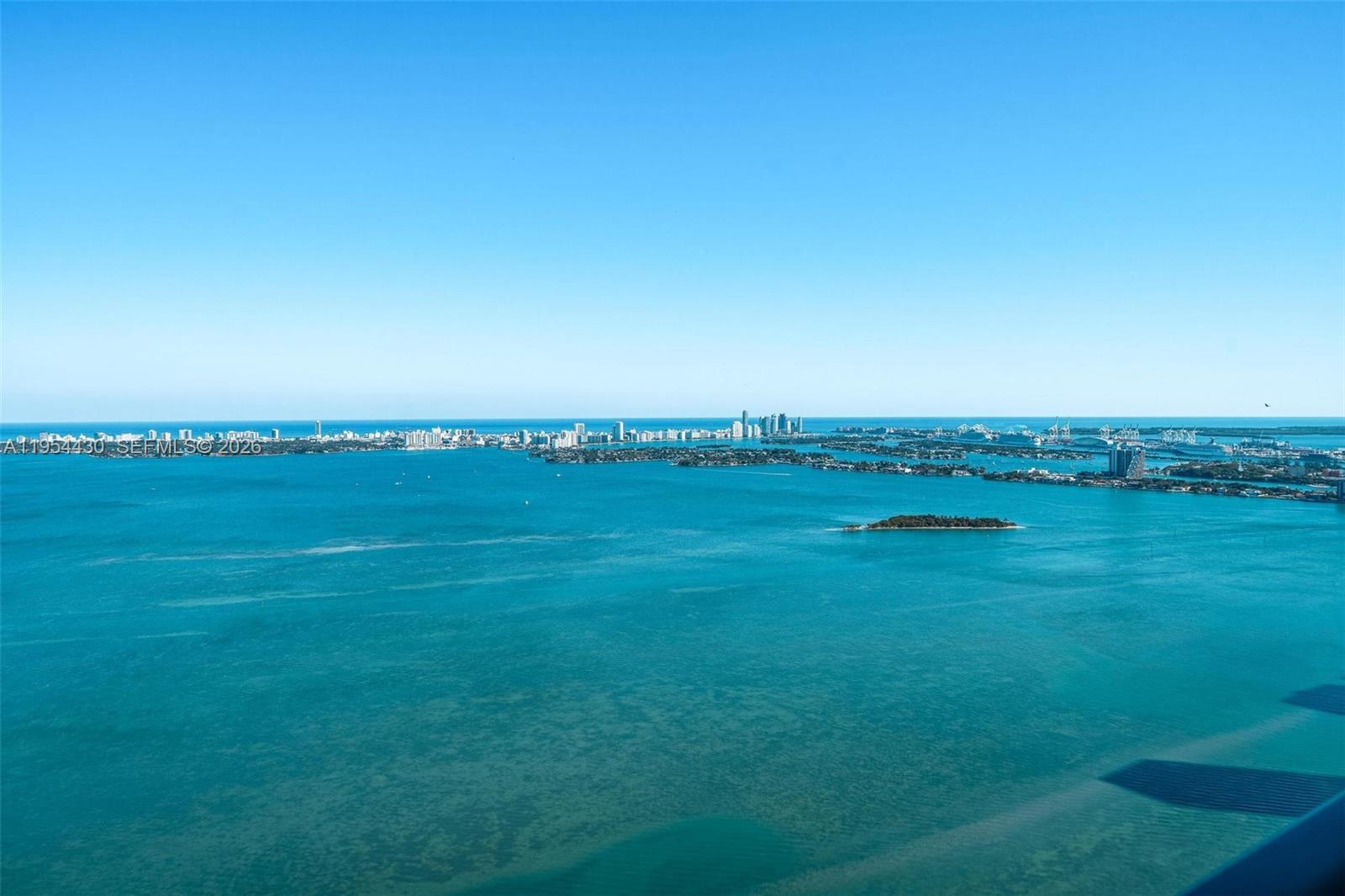 ONE PARAISO CONDO - Residential