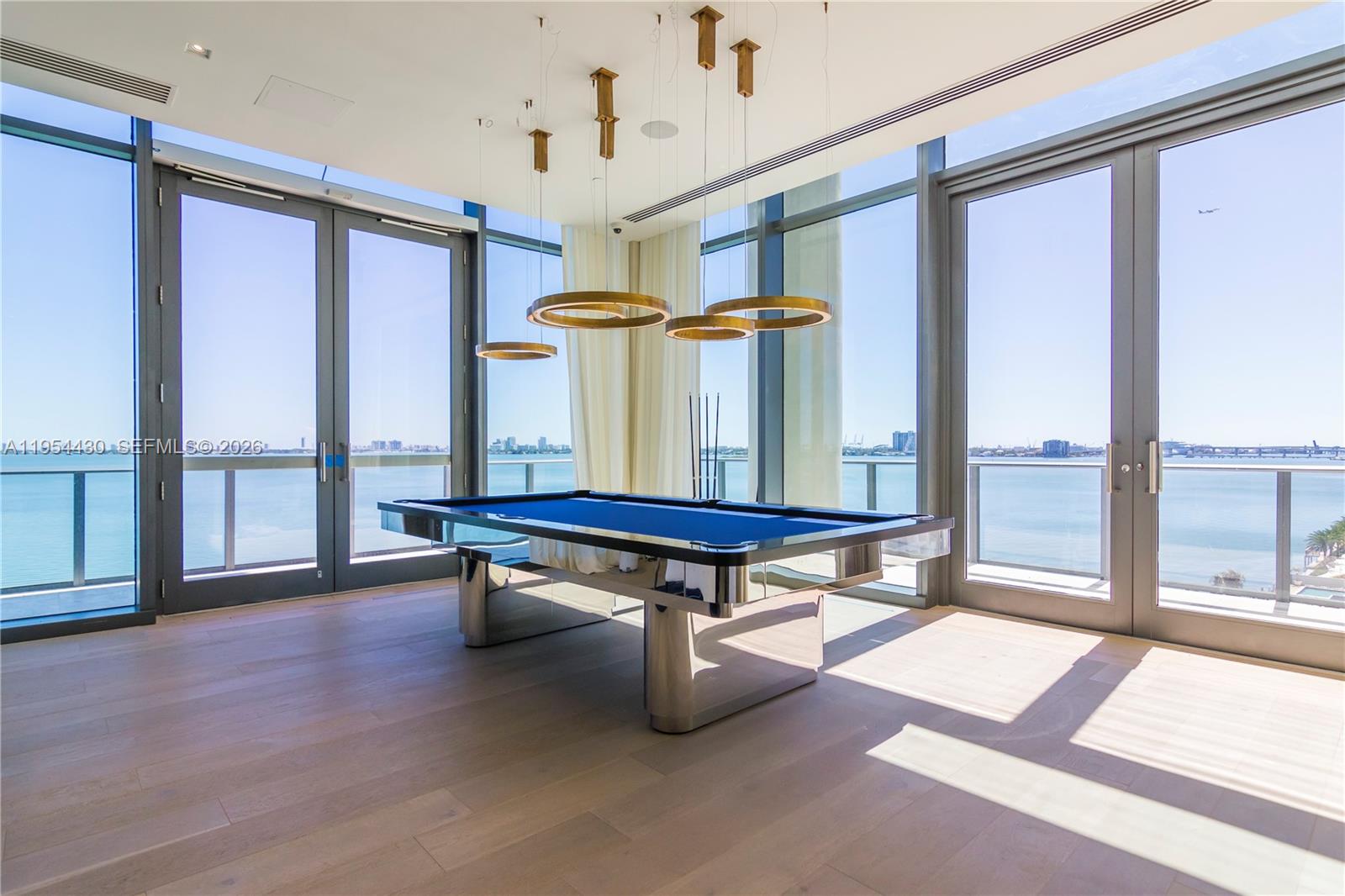 ONE PARAISO CONDO - Residential