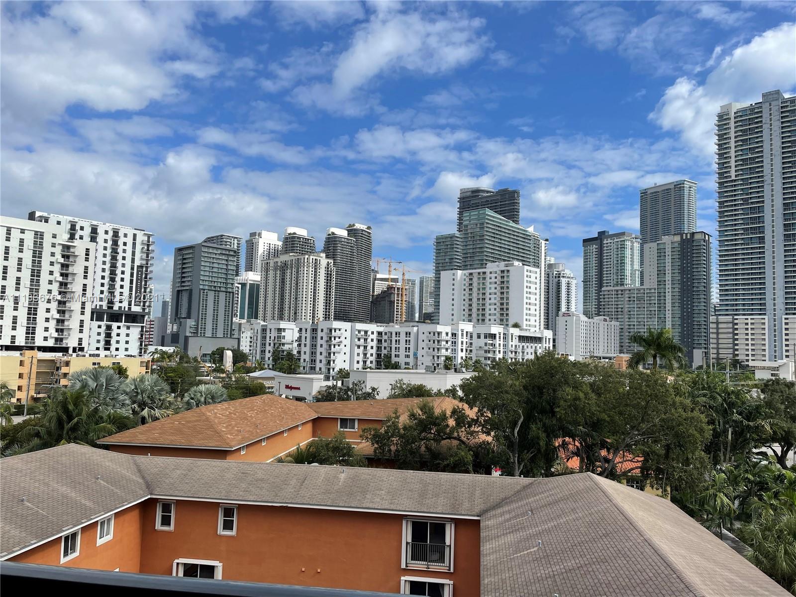 CASSA BRICKELL - Residential Lease