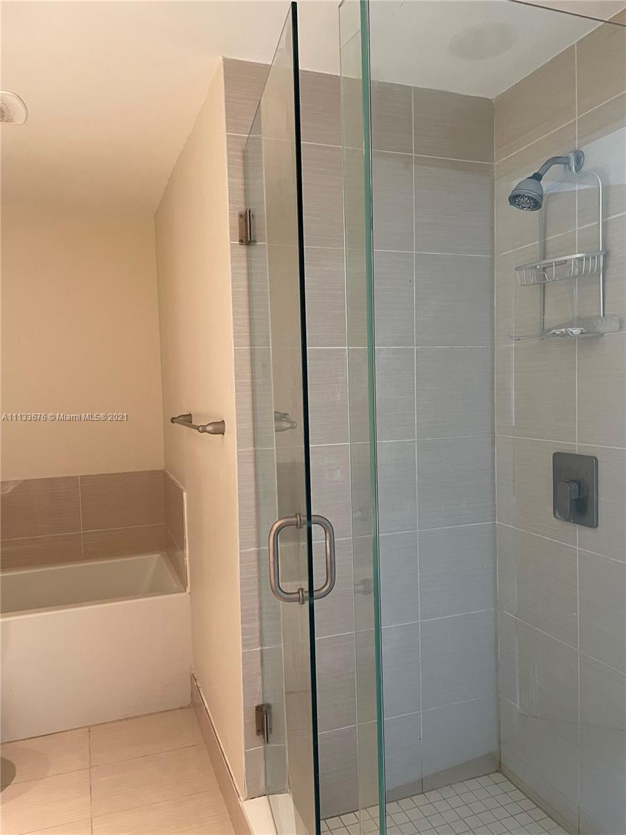 CASSA BRICKELL - Residential Lease