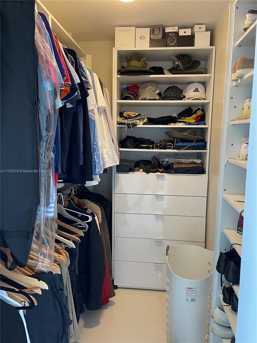 CASSA BRICKELL - Residential Lease