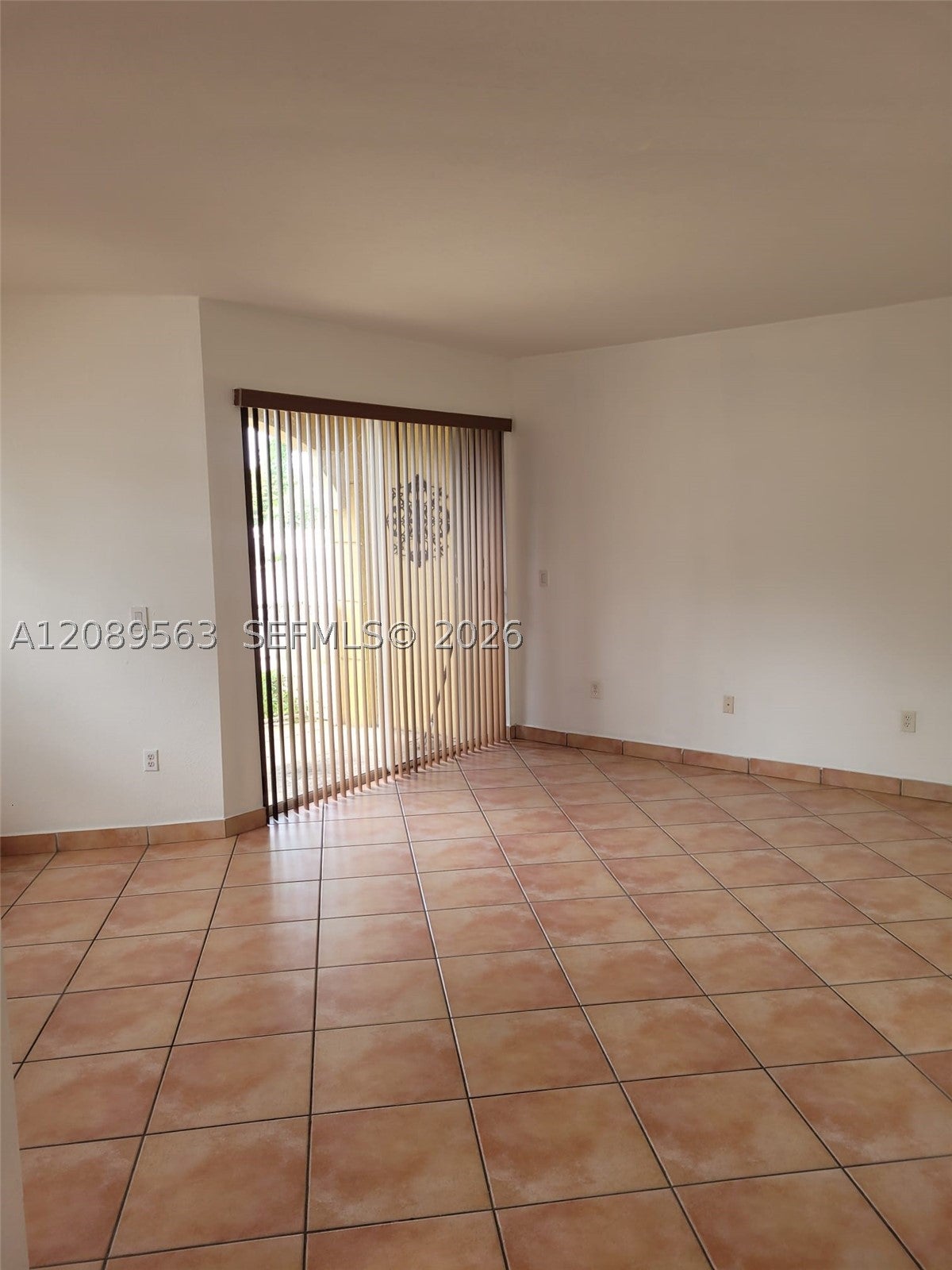 8906 W Flagler St 111