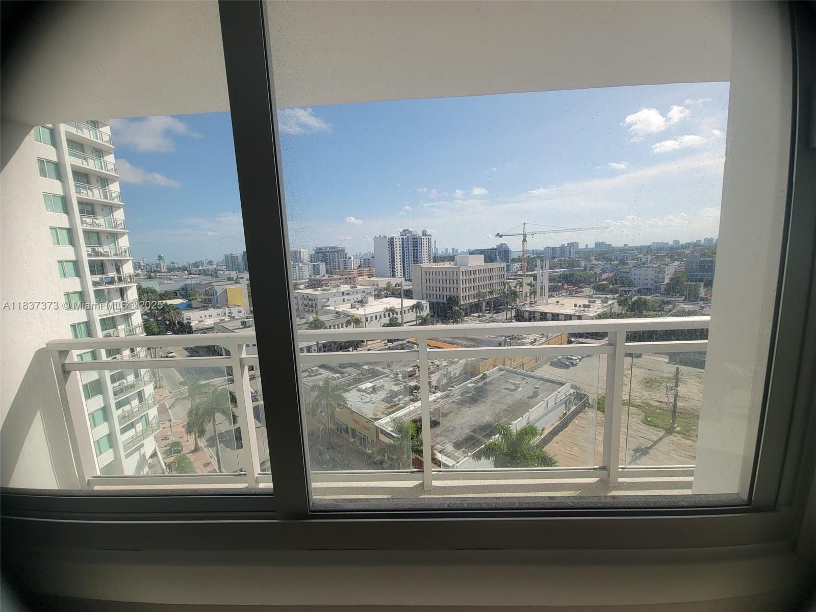 BURLEIGH HOUSE CONDO - Residential