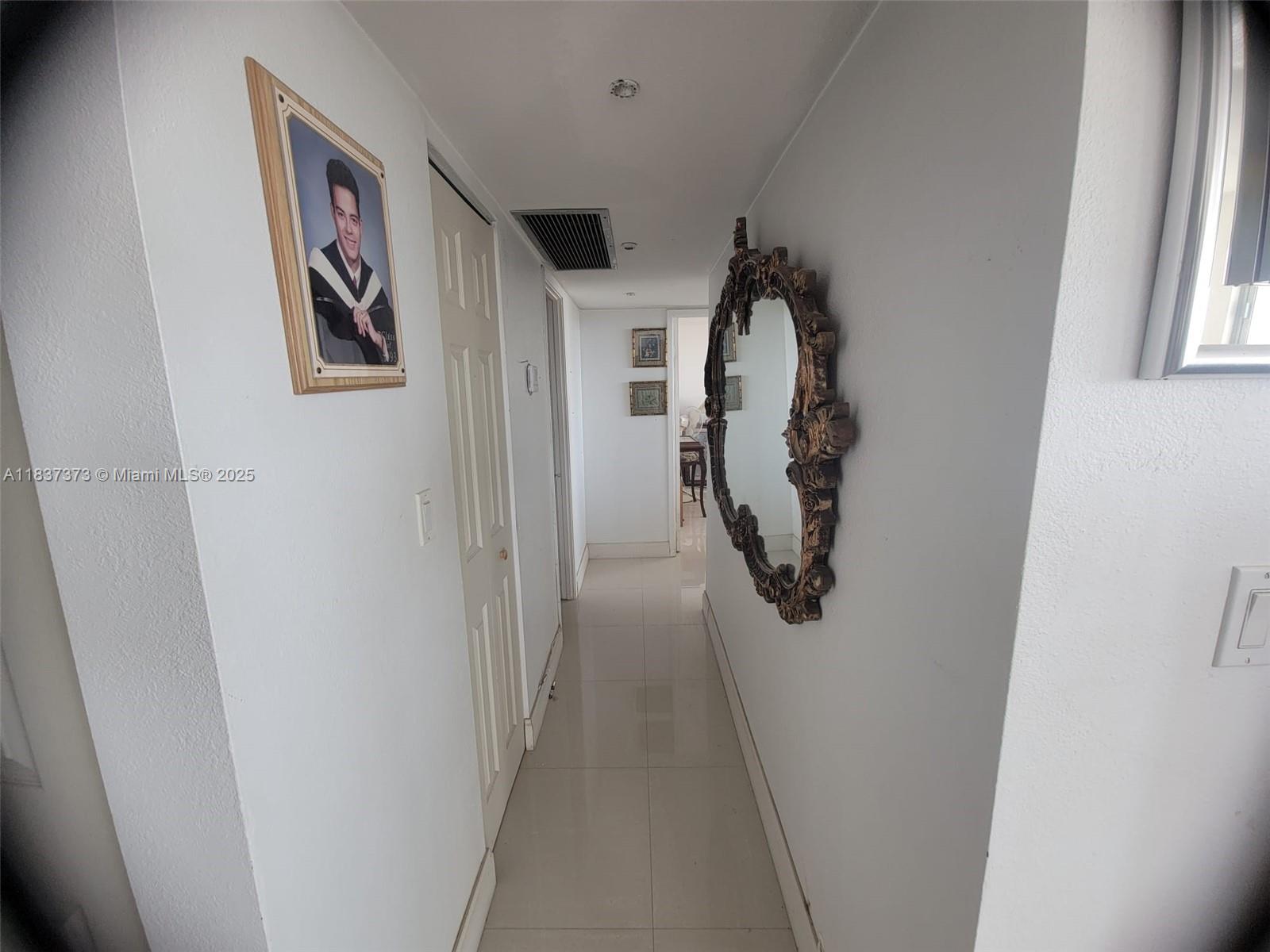 BURLEIGH HOUSE CONDO - Residential